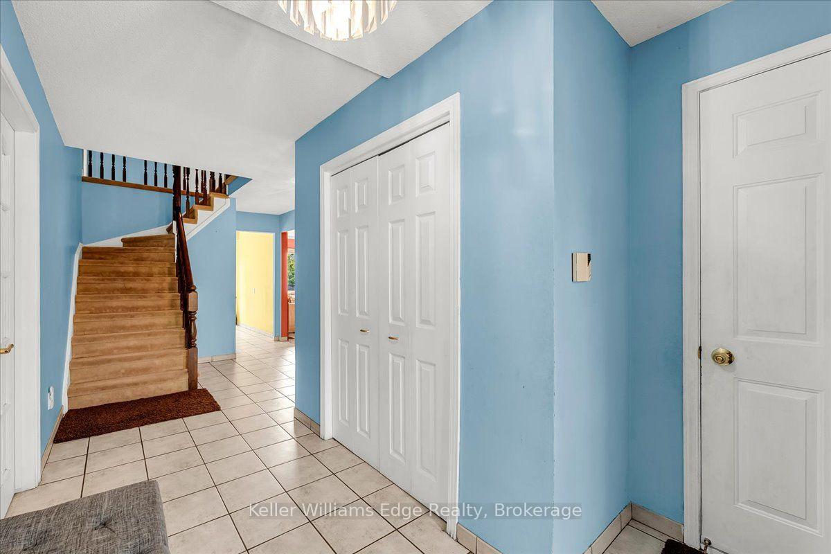 Photo 8 of 3346 Palmer Drive, Burlington, Palmer — HOMEH