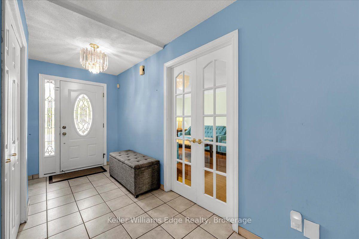 Photo 9 of 3346 Palmer Drive, Burlington, Palmer — HOMEH