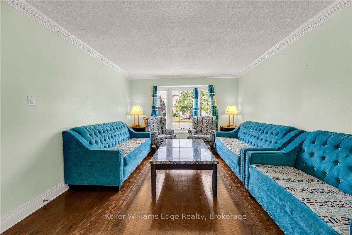 Photo 11 of 3346 Palmer Drive, Burlington, Palmer — HOMEH