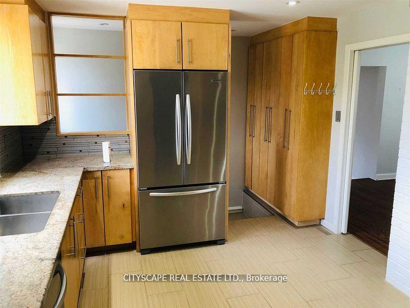 Photo 2 of 1476 Duncan Road, Oakville, Morrison — HOMEH