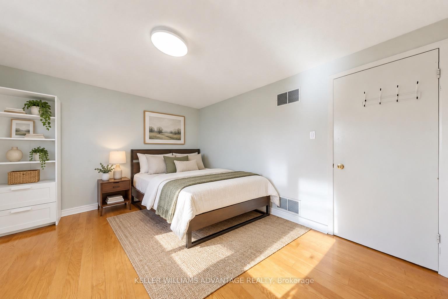 Photo 25 of 58 Ambercroft Boulevard, Scarborough, Steeles — HOMEH