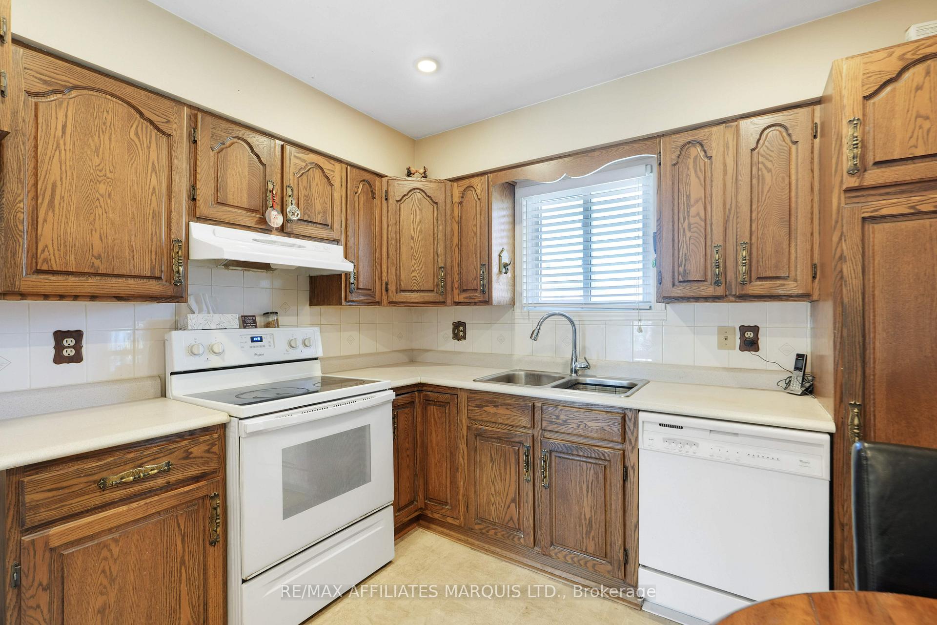 Photo 12 of 605 Kirkwood Street, Cornwall, Cornwall — HOMEH