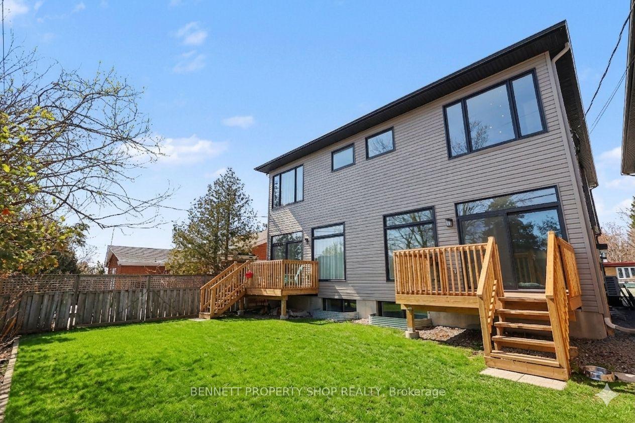 Photo 13 of 135 Duford Street, Ottawa, Vanier — HOMEH