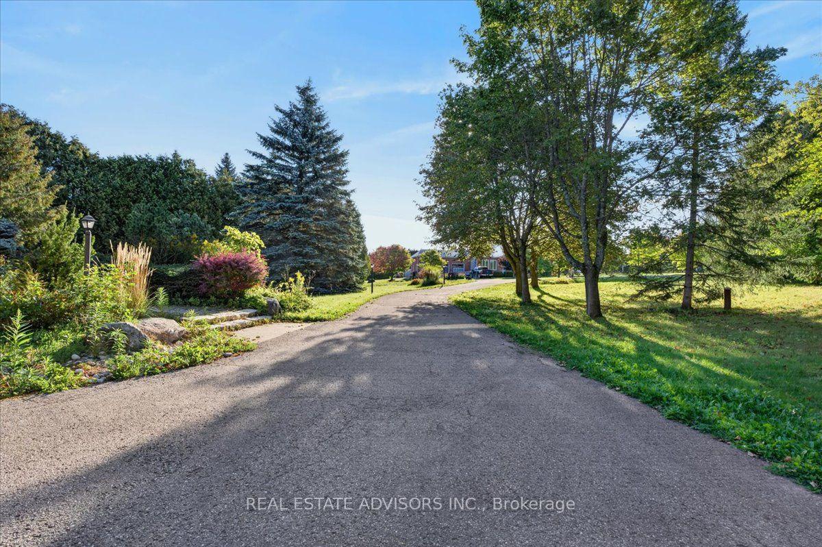Photo 8 of 19 Mcconachie Crescent, Caledon, Rural Caledon — HOMEH