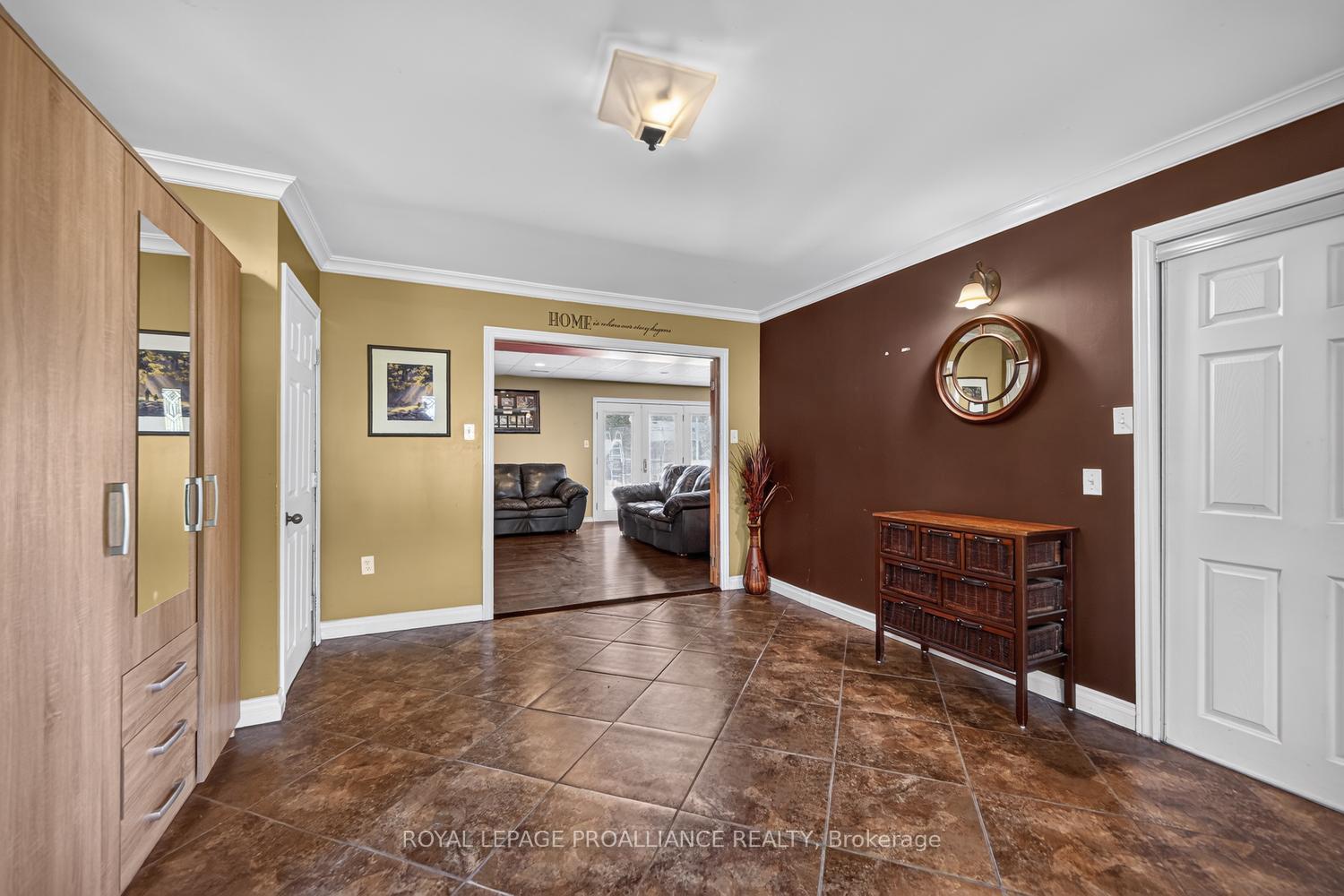 Photo 5 of 43 Alta Vista Drive, Augusta, Augusta Twp — HOMEH