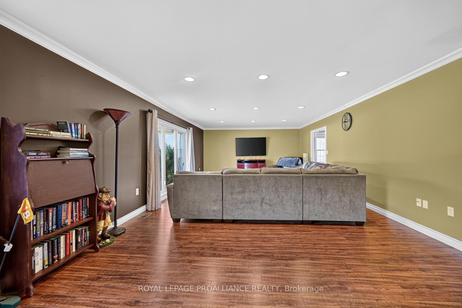 Photo 13 of 43 Alta Vista Drive, Augusta, Augusta Twp — HOMEH