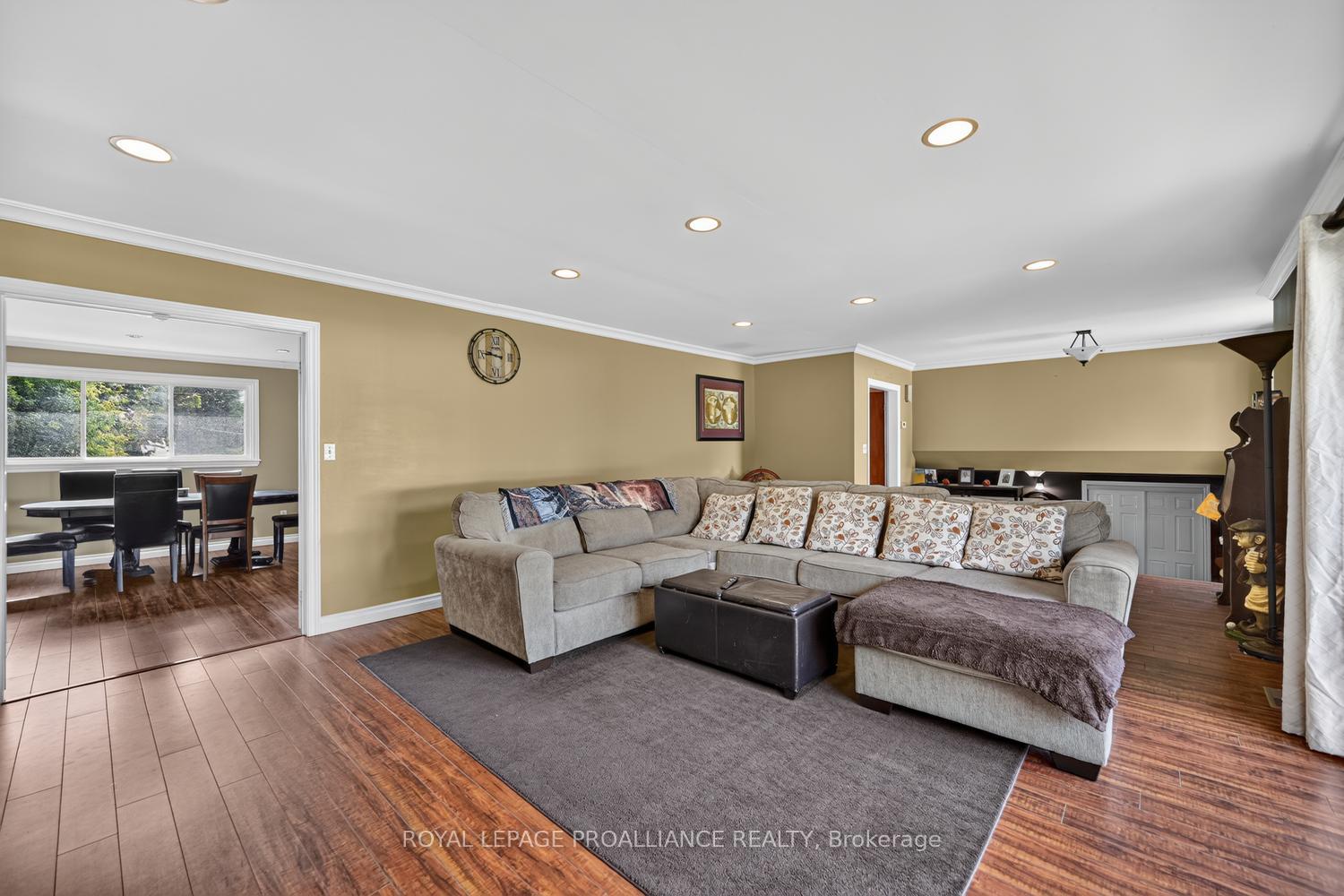 Photo 16 of 43 Alta Vista Drive, Augusta, Augusta Twp — HOMEH