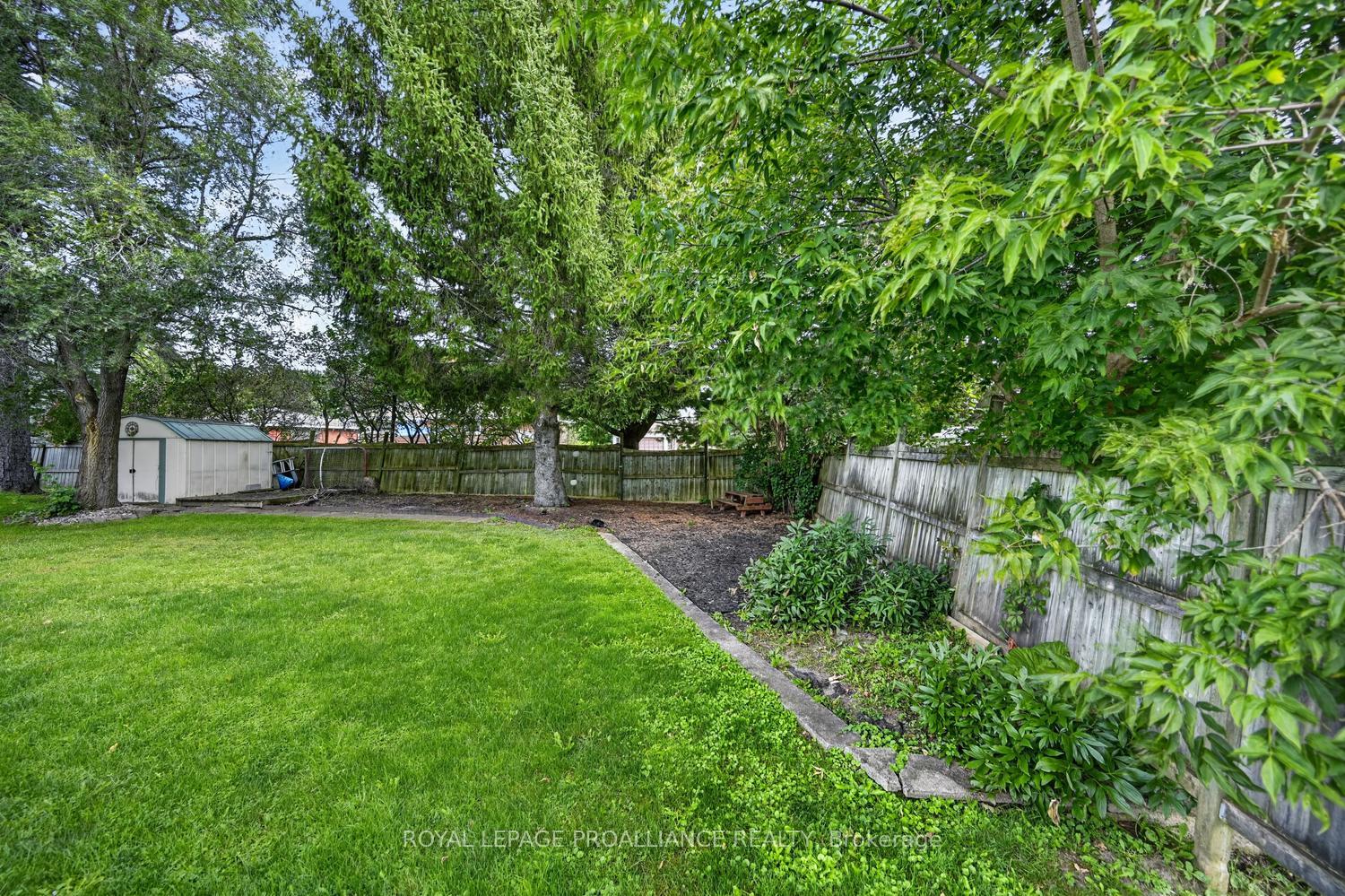 Photo 42 of 43 Alta Vista Drive, Augusta, Augusta Twp — HOMEH