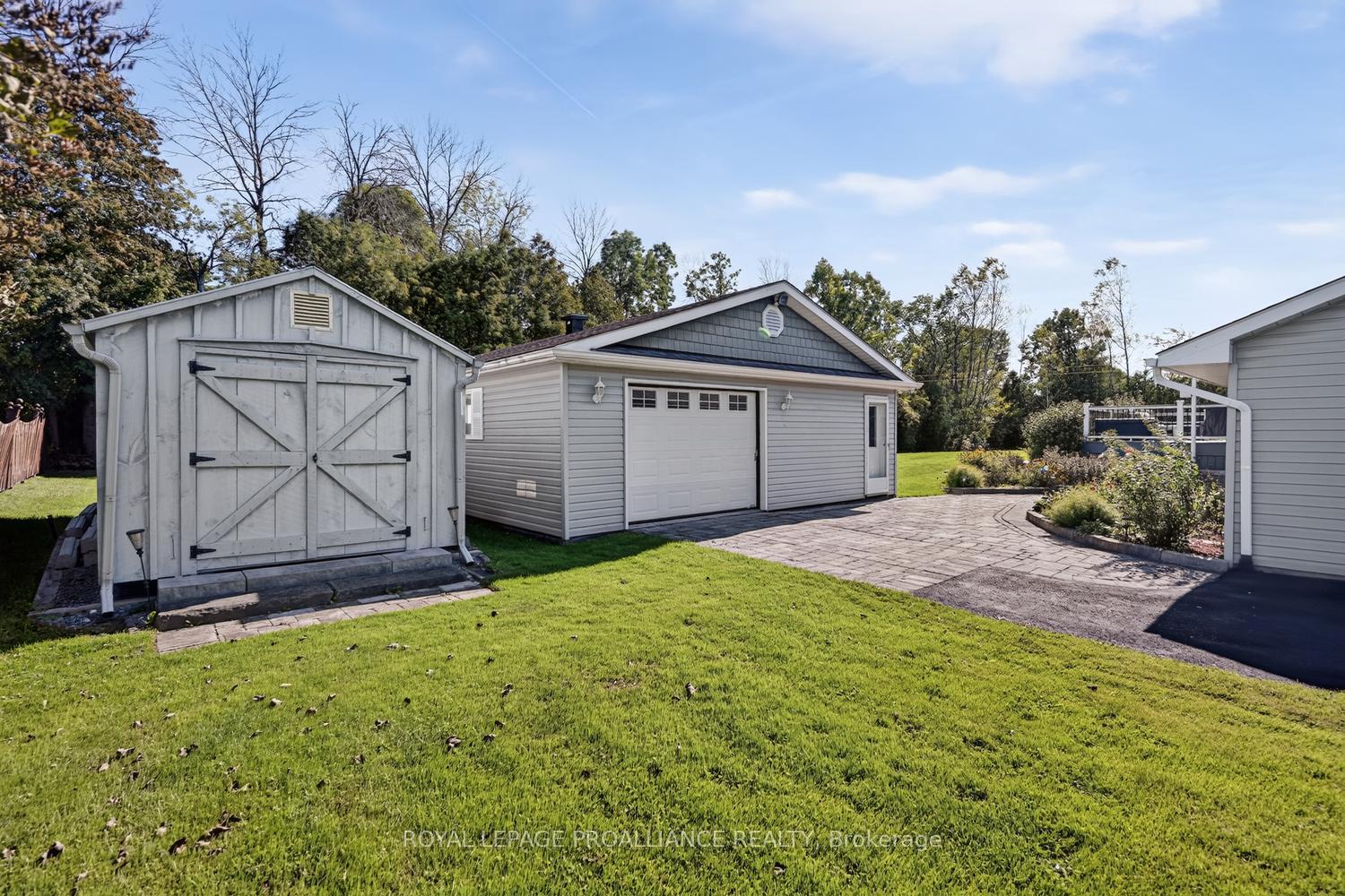 Photo 33 of 4709 Corbett Street, Augusta, Augusta Twp — HOMEH