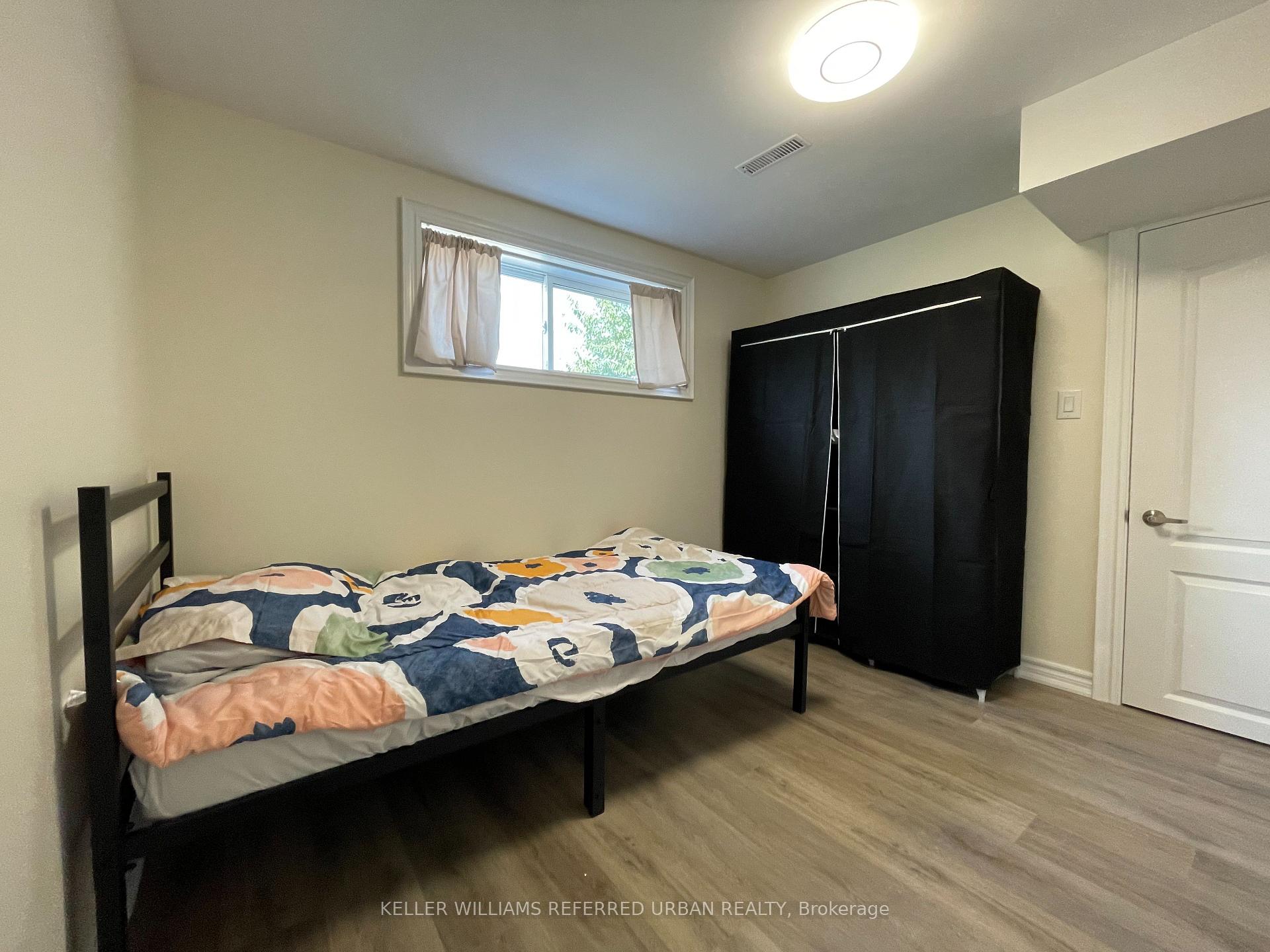 Photo 5 of Unit Bsmt, 384 Maple Leaf Drive, North York, Maple Leaf — HOMEH