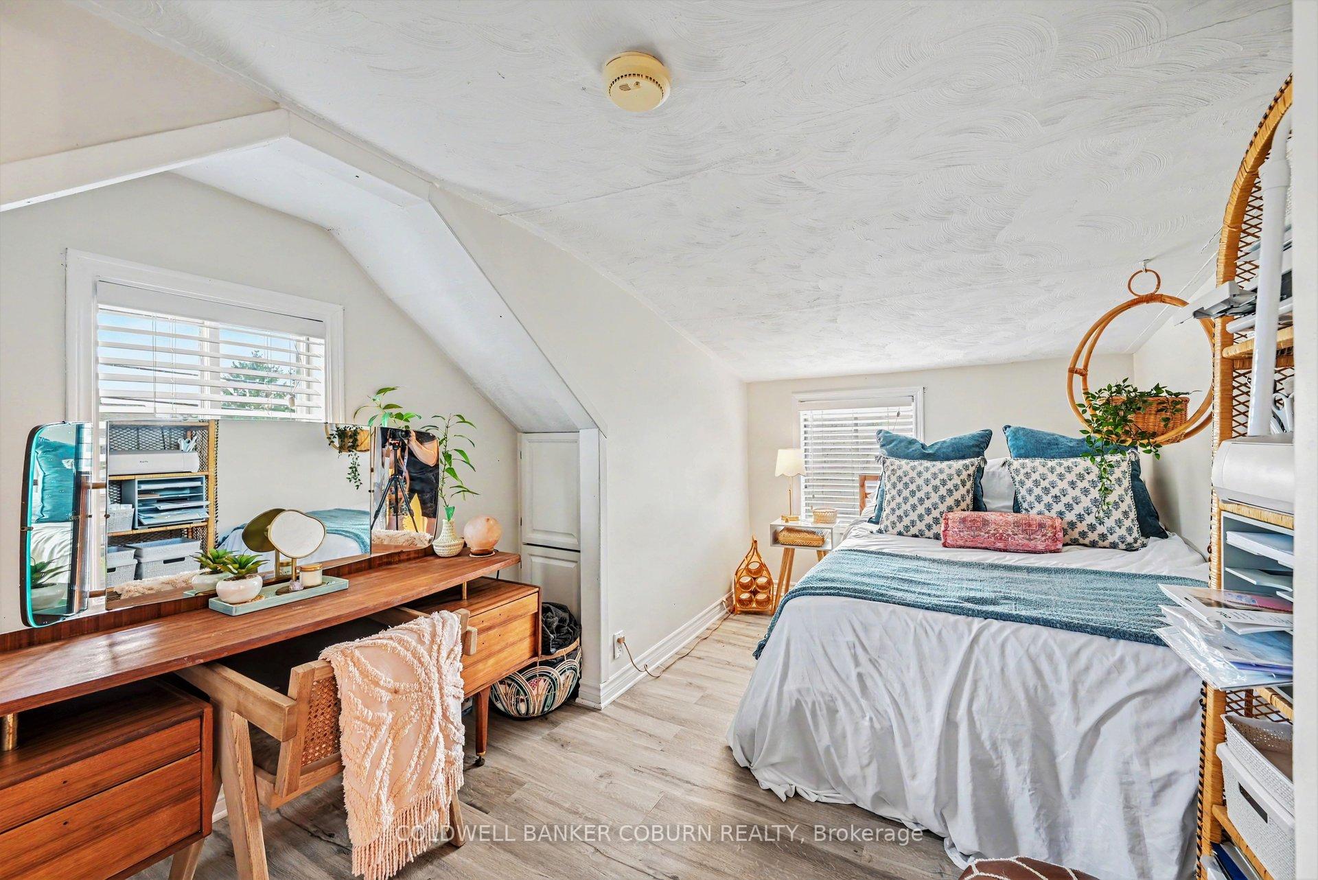 Photo 19 of 1412 Cumberland Street, Cornwall, Cornwall — HOMEH