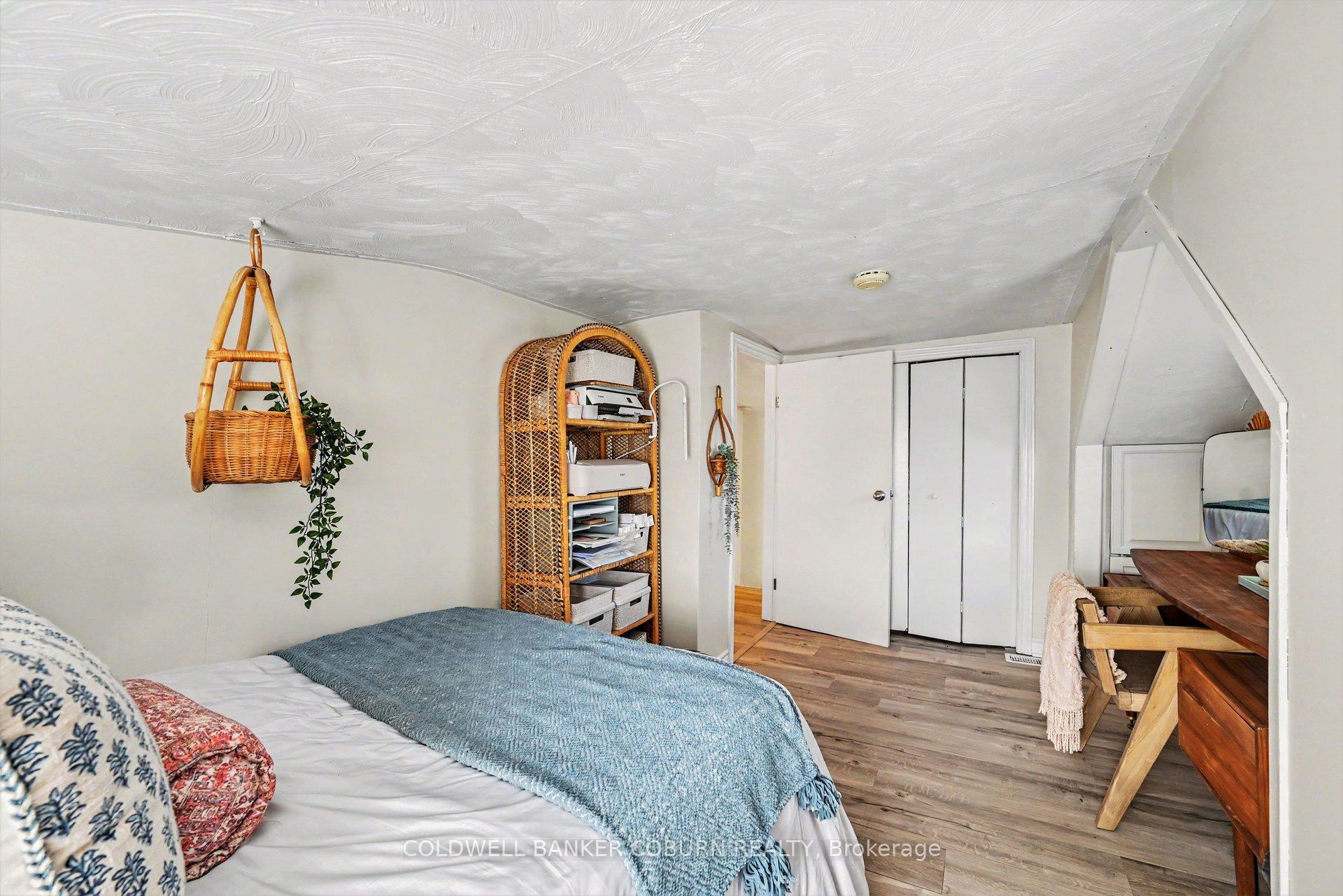 Photo 20 of 1412 Cumberland Street, Cornwall, Cornwall — HOMEH