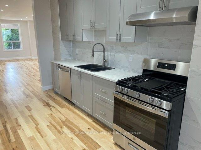 Photo 2 of 127 Bristol Avenue, Toronto, Dovercourt-Wallace Emerson-Junction — HOMEH