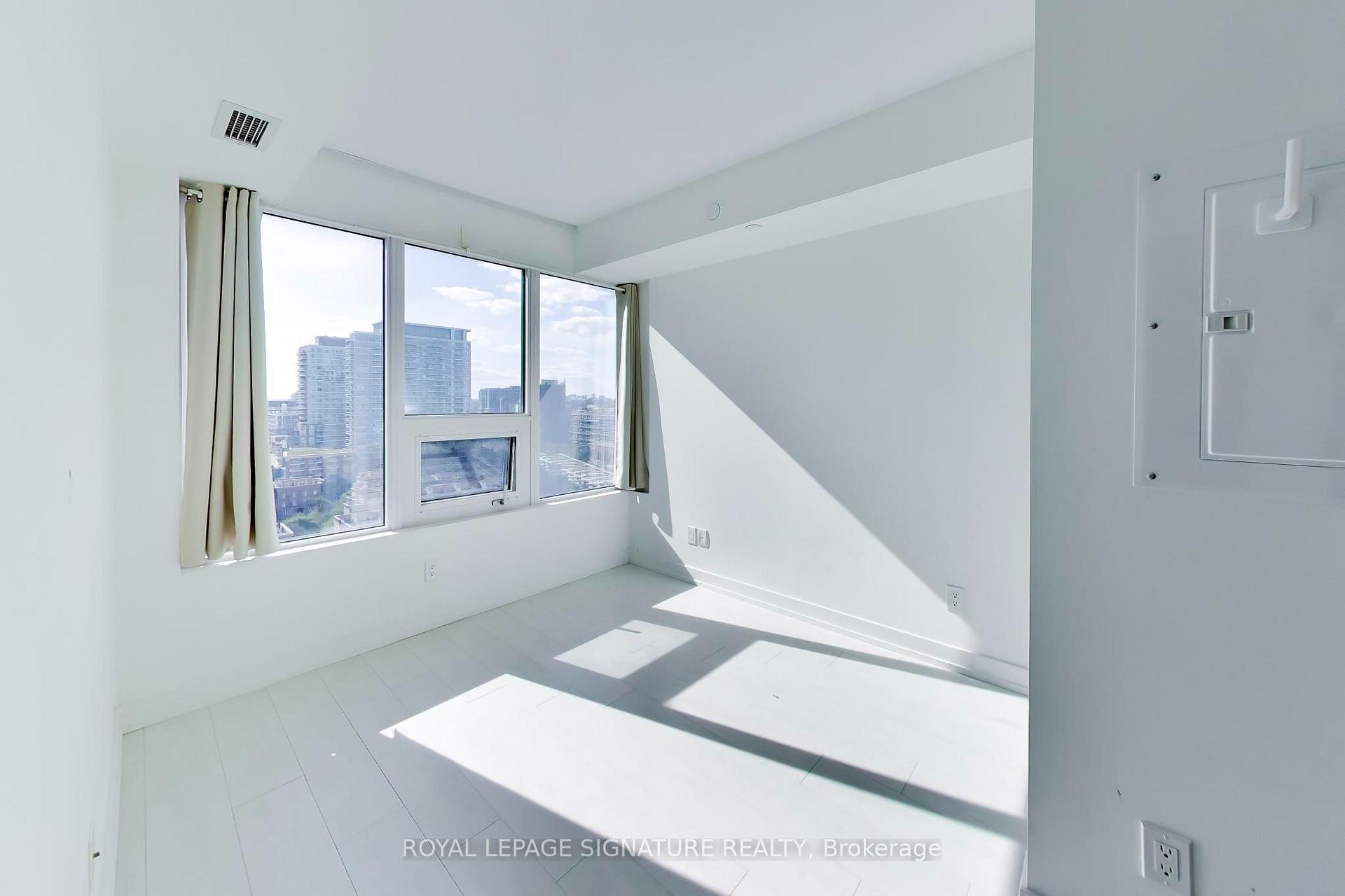 Photo 5 of Unit 1609, 19 Western Battery Road, Toronto, Niagara — HOMEH