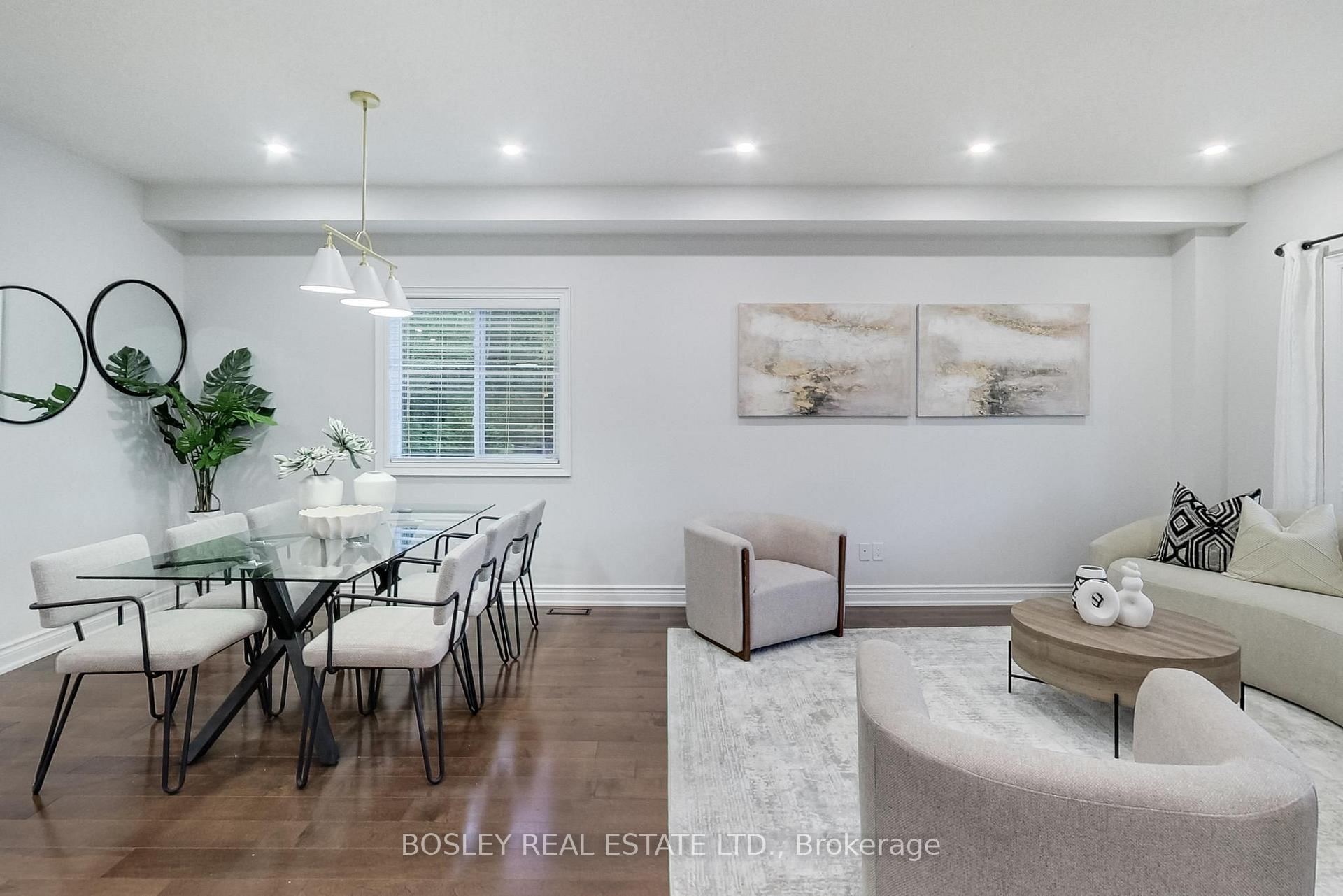Photo 12 of 20 Trish Drive, Richmond Hill, Oak Ridges Lake Wilcox — HOMEH