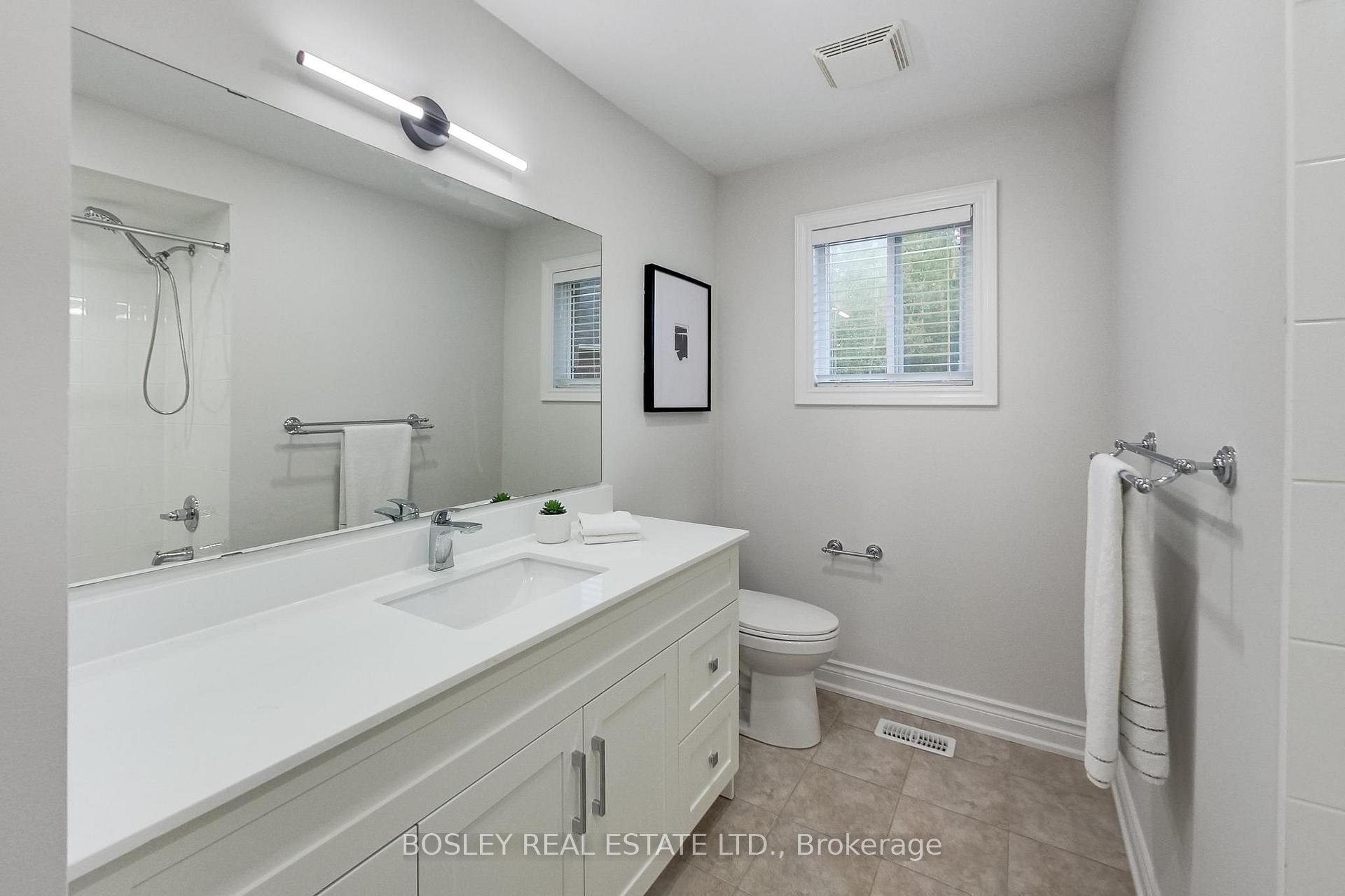 Photo 27 of 20 Trish Drive, Richmond Hill, Oak Ridges Lake Wilcox — HOMEH