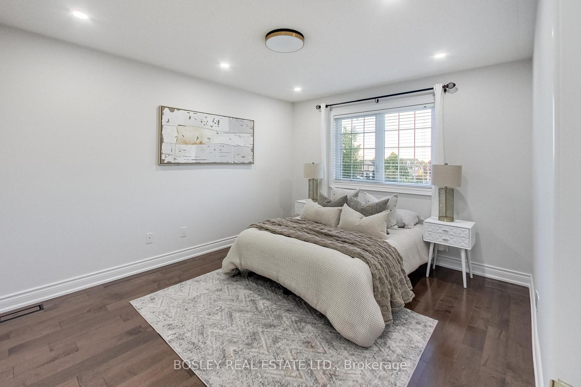 Photo 28 of 20 Trish Drive, Richmond Hill, Oak Ridges Lake Wilcox — HOMEH