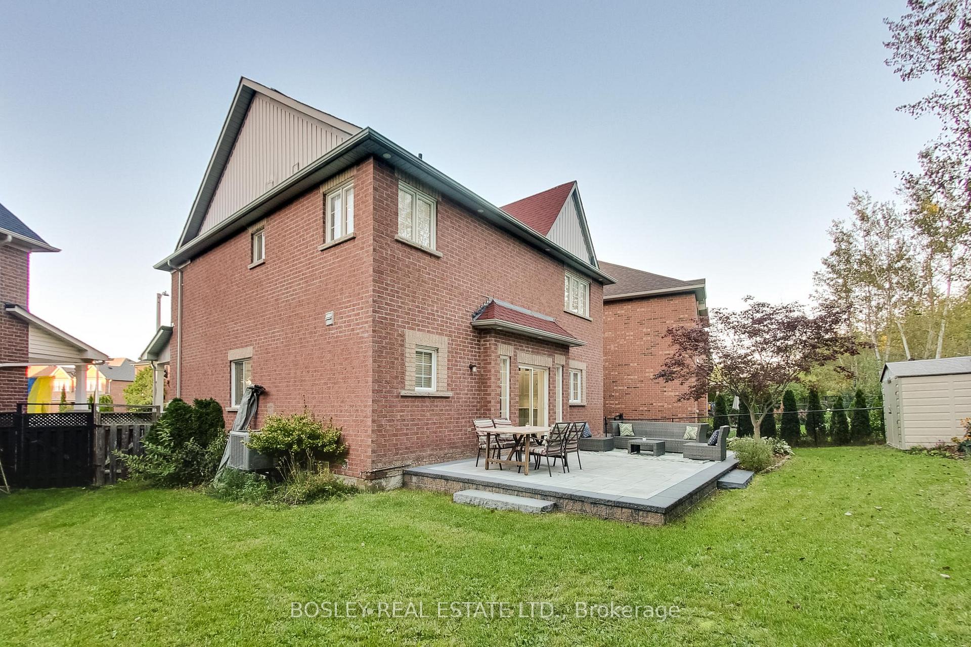 Photo 40 of 20 Trish Drive, Richmond Hill, Oak Ridges Lake Wilcox — HOMEH