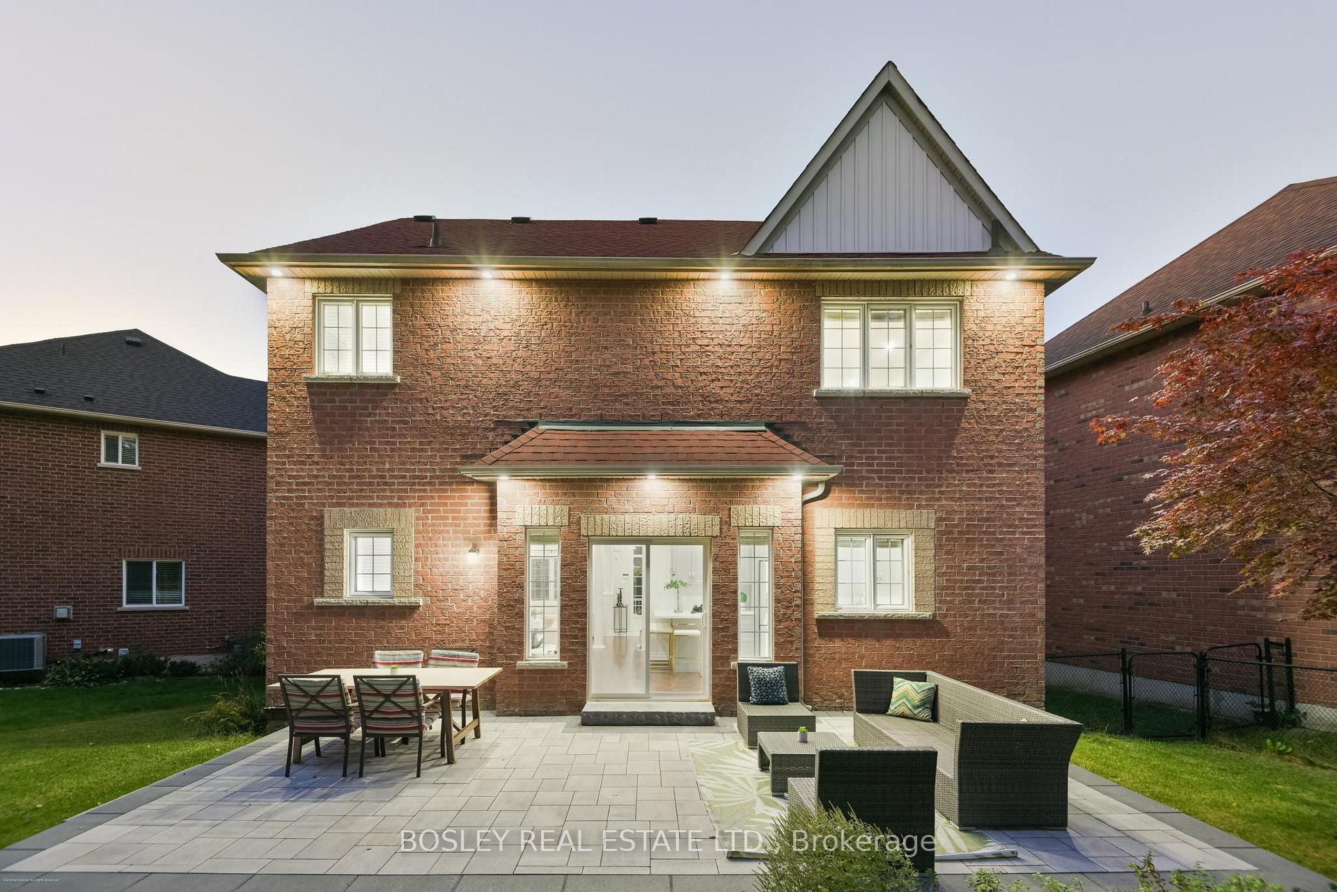 Photo 42 of 20 Trish Drive, Richmond Hill, Oak Ridges Lake Wilcox — HOMEH