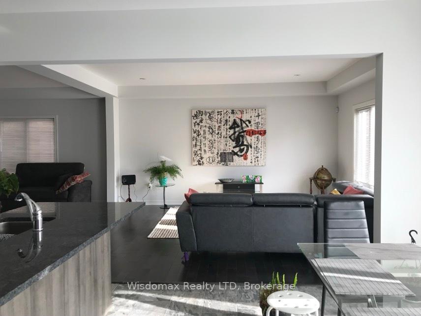 Photo 2 of 15 Winterberry Boulevard, Thorold, Confederation Heights — HOMEH