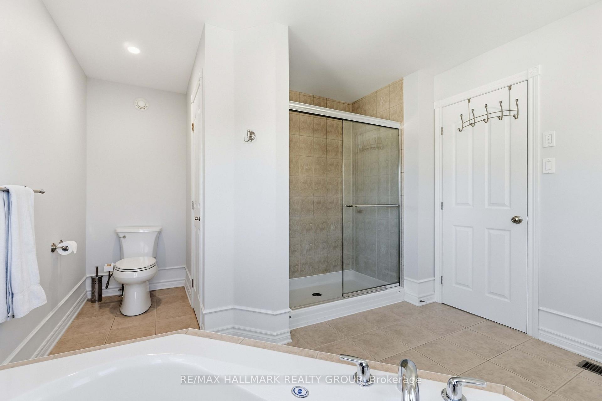 Photo 33 of 212 Janet Way, Ottawa, Notting Hill/Summerside — HOMEH