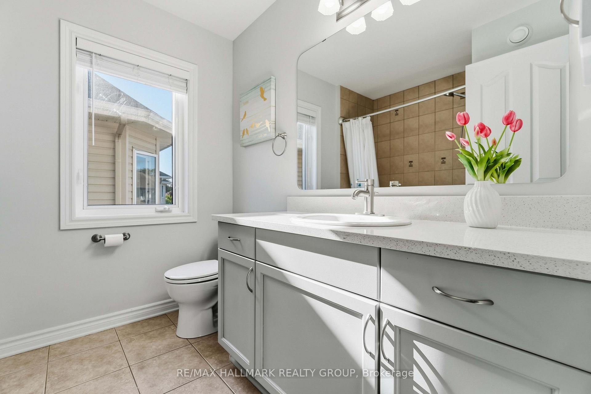 Photo 41 of 212 Janet Way, Ottawa, Notting Hill/Summerside — HOMEH