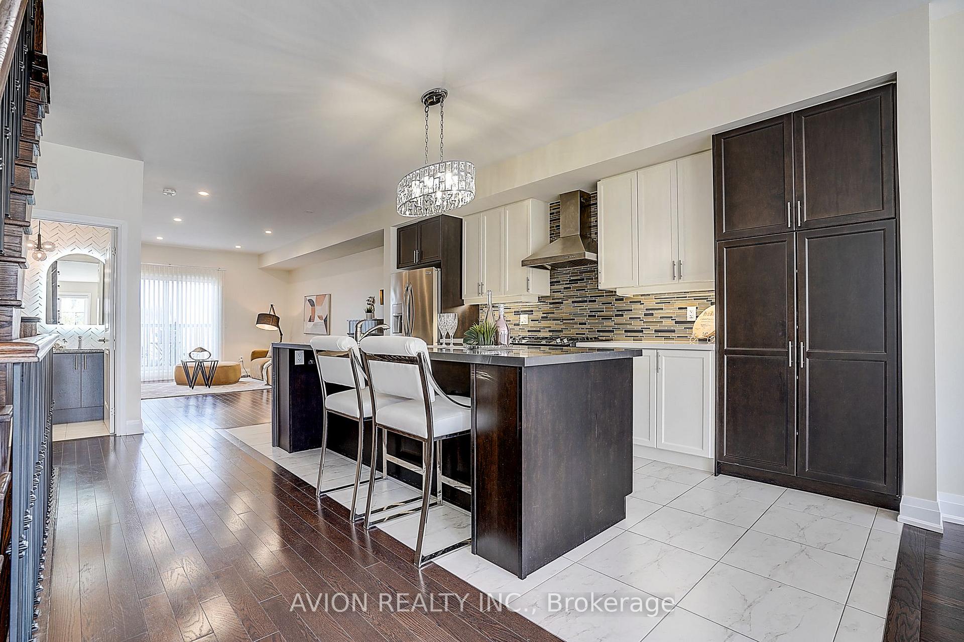 Photo 2 of 32 Mcgurran Lane, Richmond Hill, Doncrest — HOMEH