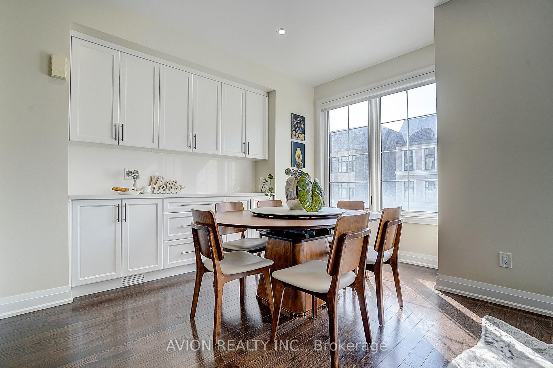 Photo 3 of 32 Mcgurran Lane, Richmond Hill, Doncrest — HOMEH