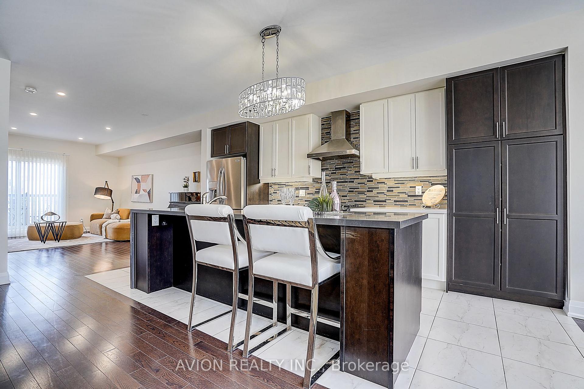 Photo 18 of 32 Mcgurran Lane, Richmond Hill, Doncrest — HOMEH