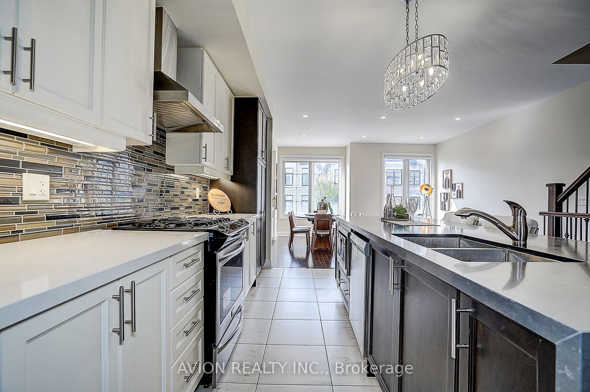 Photo 20 of 32 Mcgurran Lane, Richmond Hill, Doncrest — HOMEH