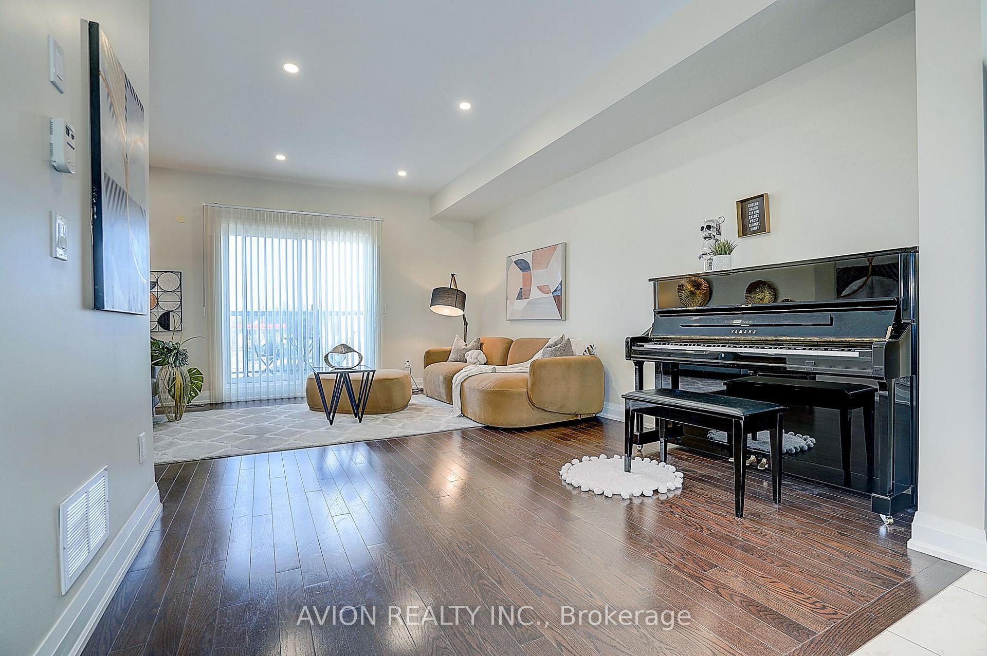 Photo 23 of 32 Mcgurran Lane, Richmond Hill, Doncrest — HOMEH