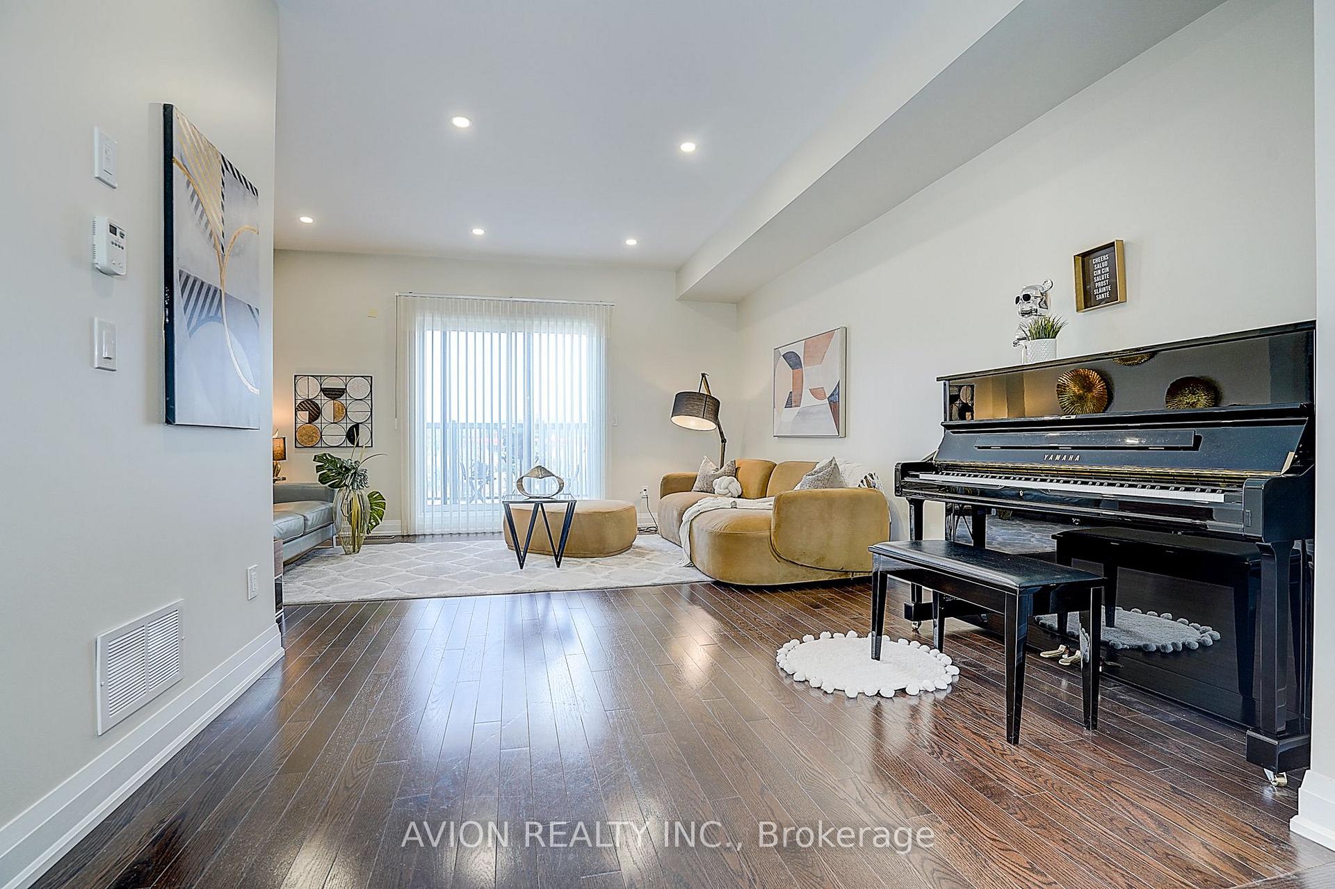 Photo 24 of 32 Mcgurran Lane, Richmond Hill, Doncrest — HOMEH