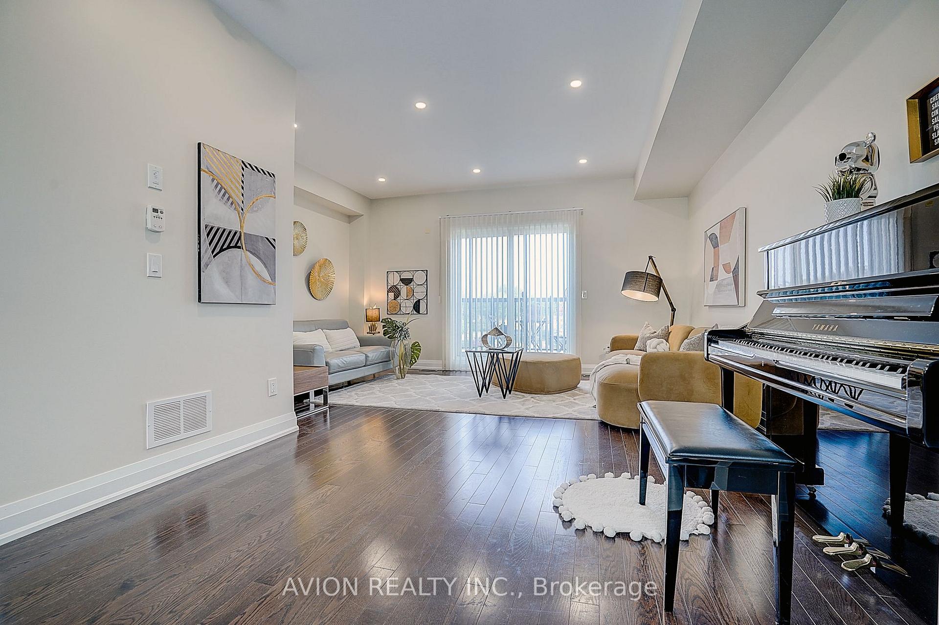 Photo 25 of 32 Mcgurran Lane, Richmond Hill, Doncrest — HOMEH