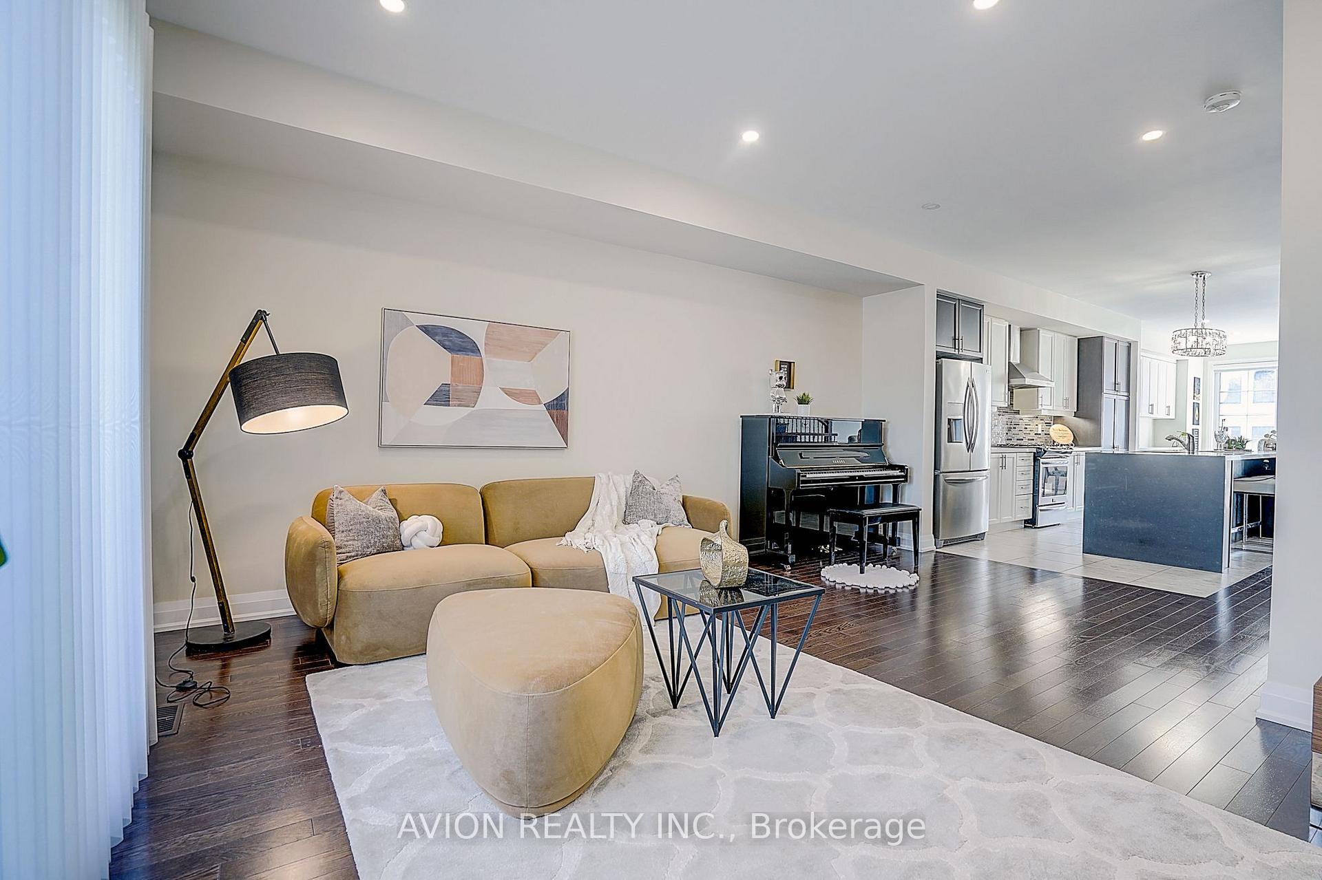 Photo 28 of 32 Mcgurran Lane, Richmond Hill, Doncrest — HOMEH