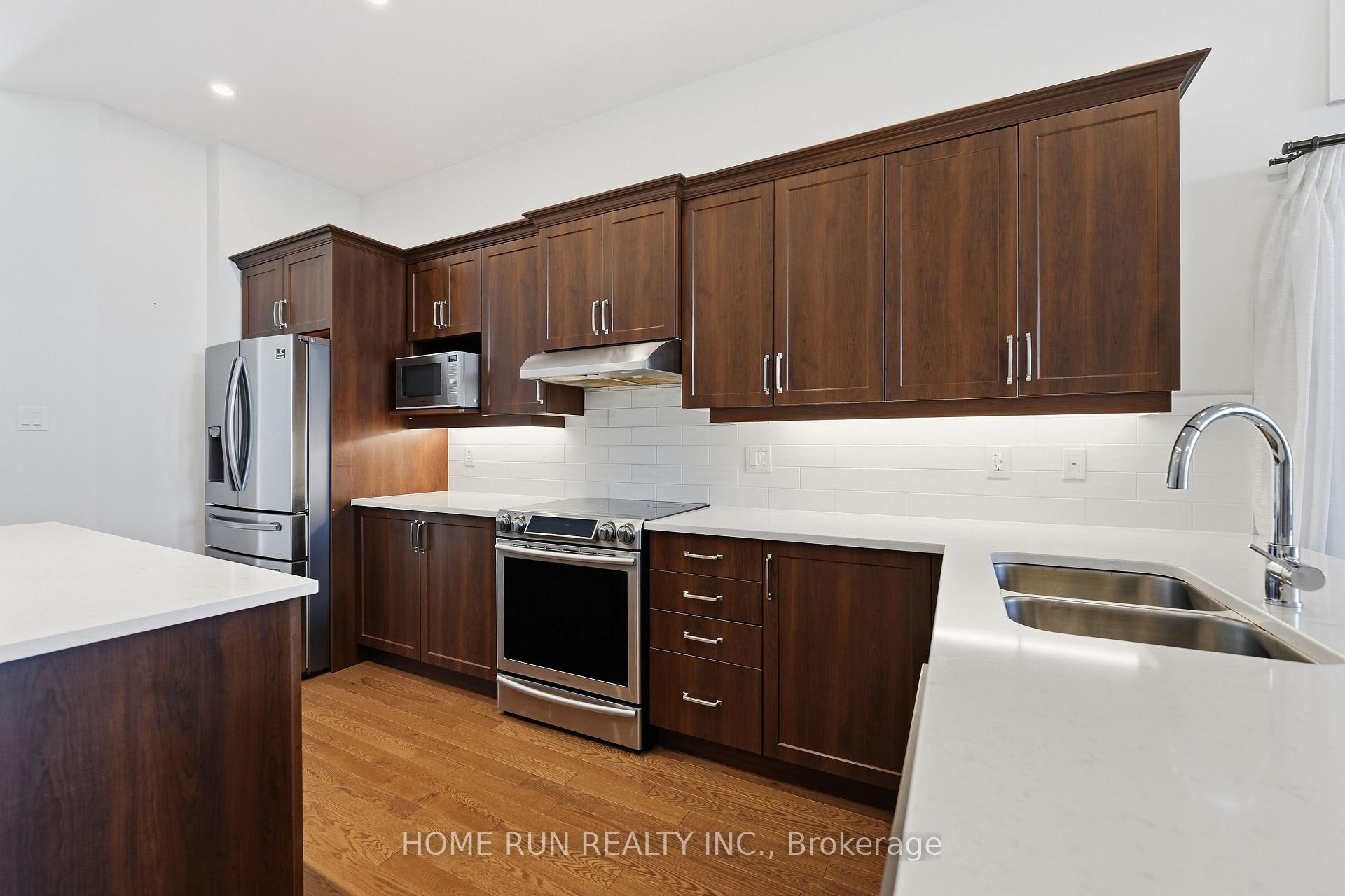 Photo 9 of 717 Octave Grove, Ottawa, Riverside South/Gloucester Glen — HOMEH