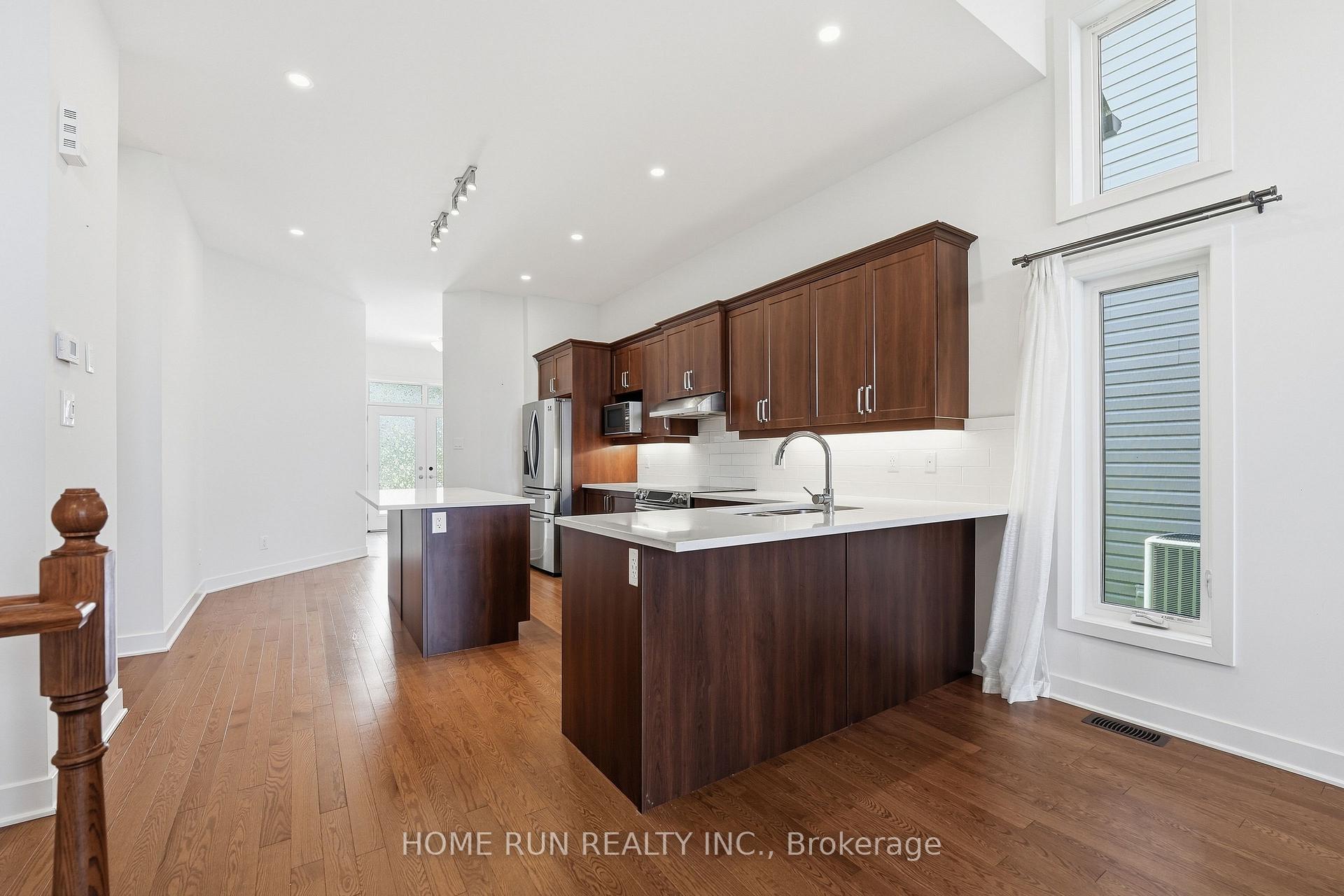 Photo 12 of 717 Octave Grove, Ottawa, Riverside South/Gloucester Glen — HOMEH