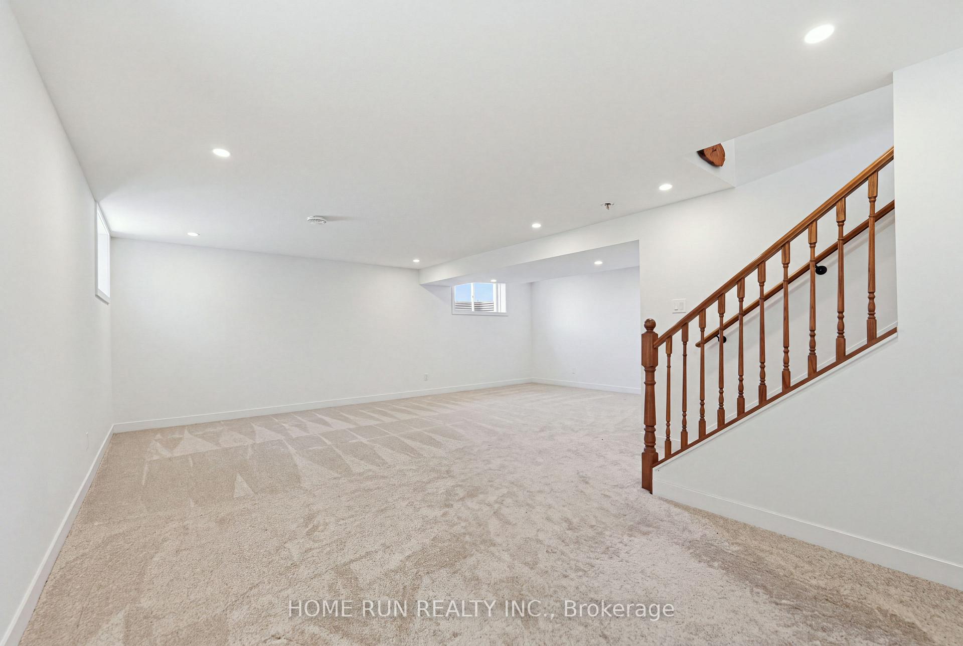 Photo 35 of 717 Octave Grove, Ottawa, Riverside South/Gloucester Glen — HOMEH