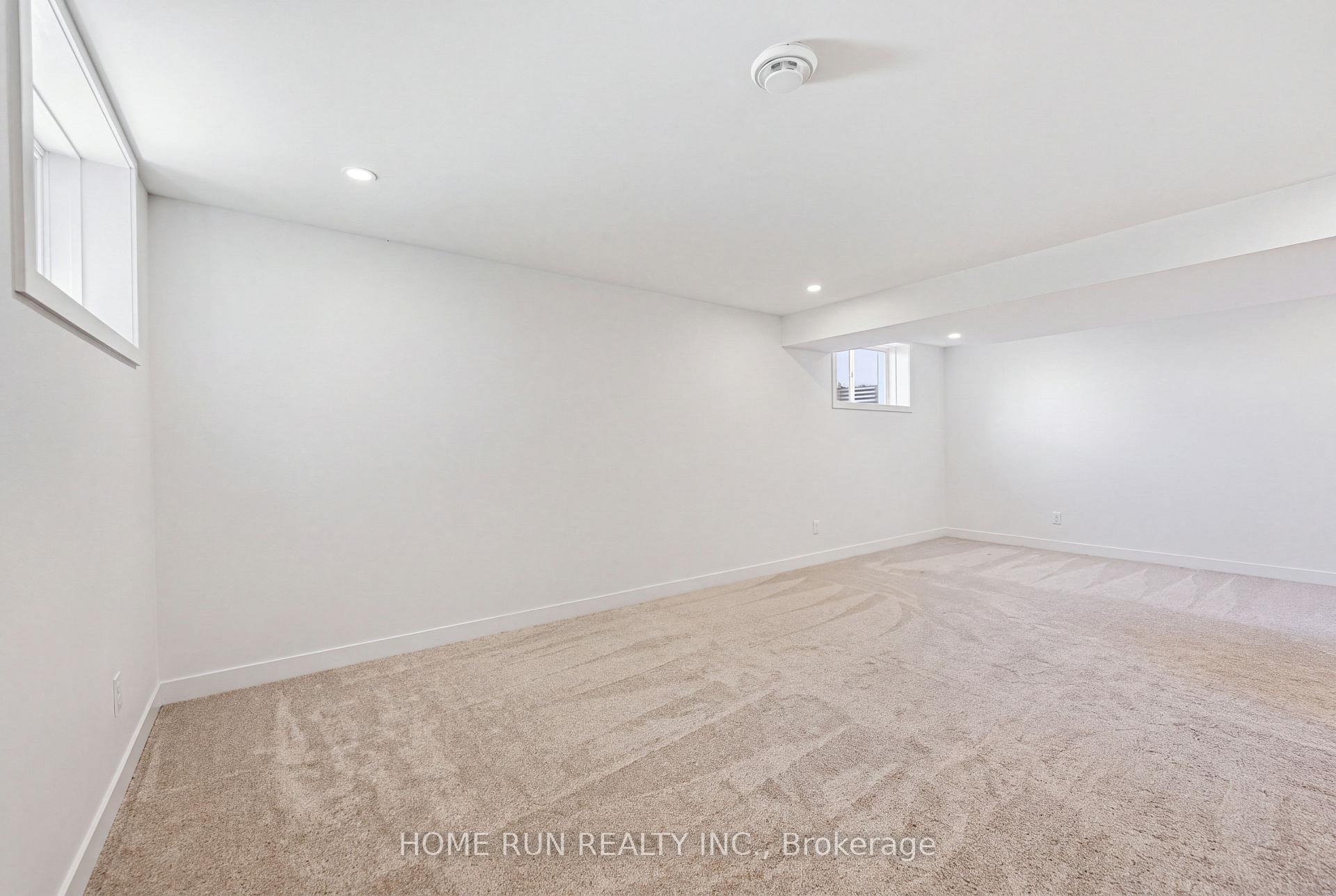 Photo 36 of 717 Octave Grove, Ottawa, Riverside South/Gloucester Glen — HOMEH