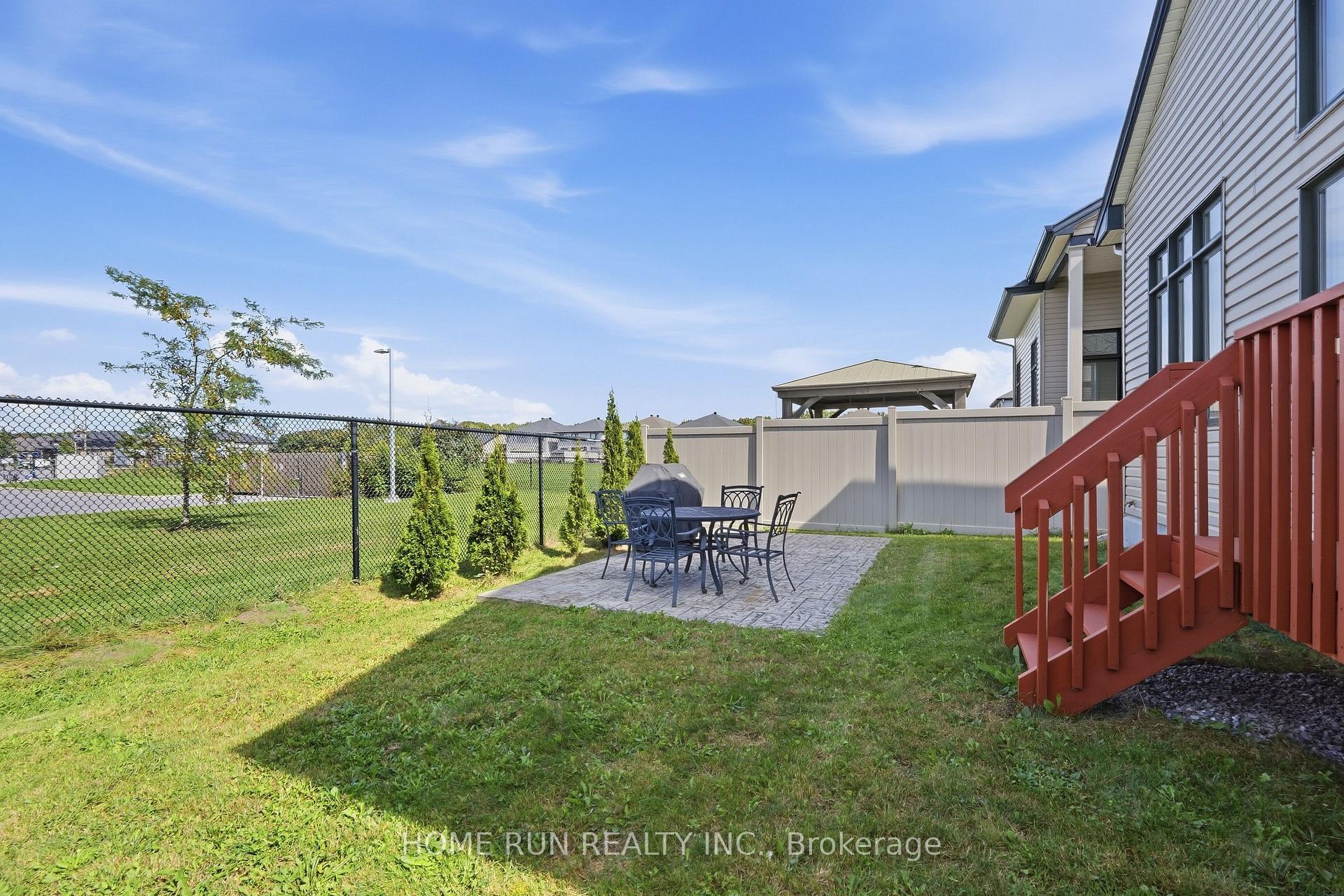 Photo 41 of 717 Octave Grove, Ottawa, Riverside South/Gloucester Glen — HOMEH
