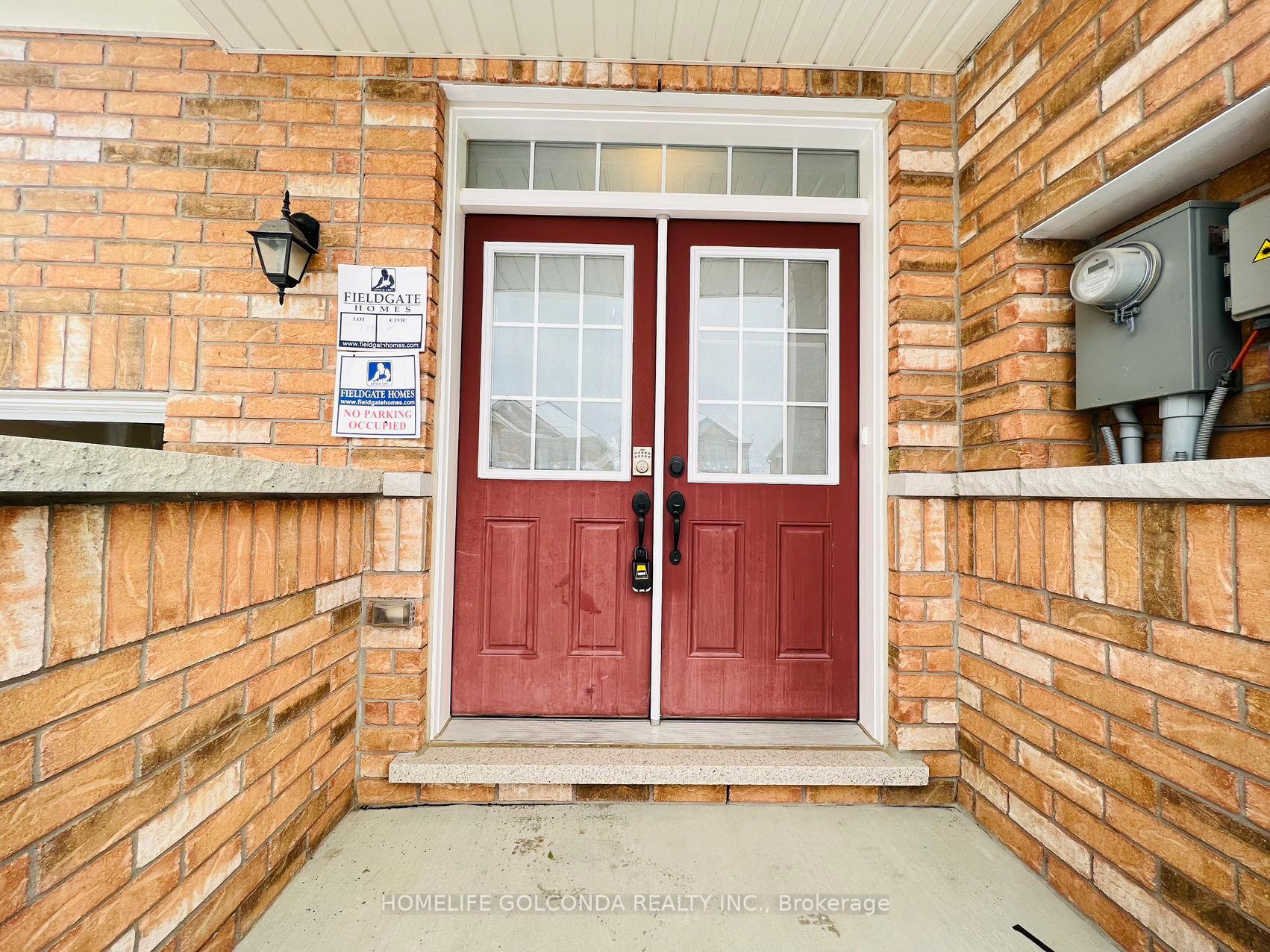 Photo 2 of 19 Homer Crescent, Aurora, Rural Aurora — HOMEH