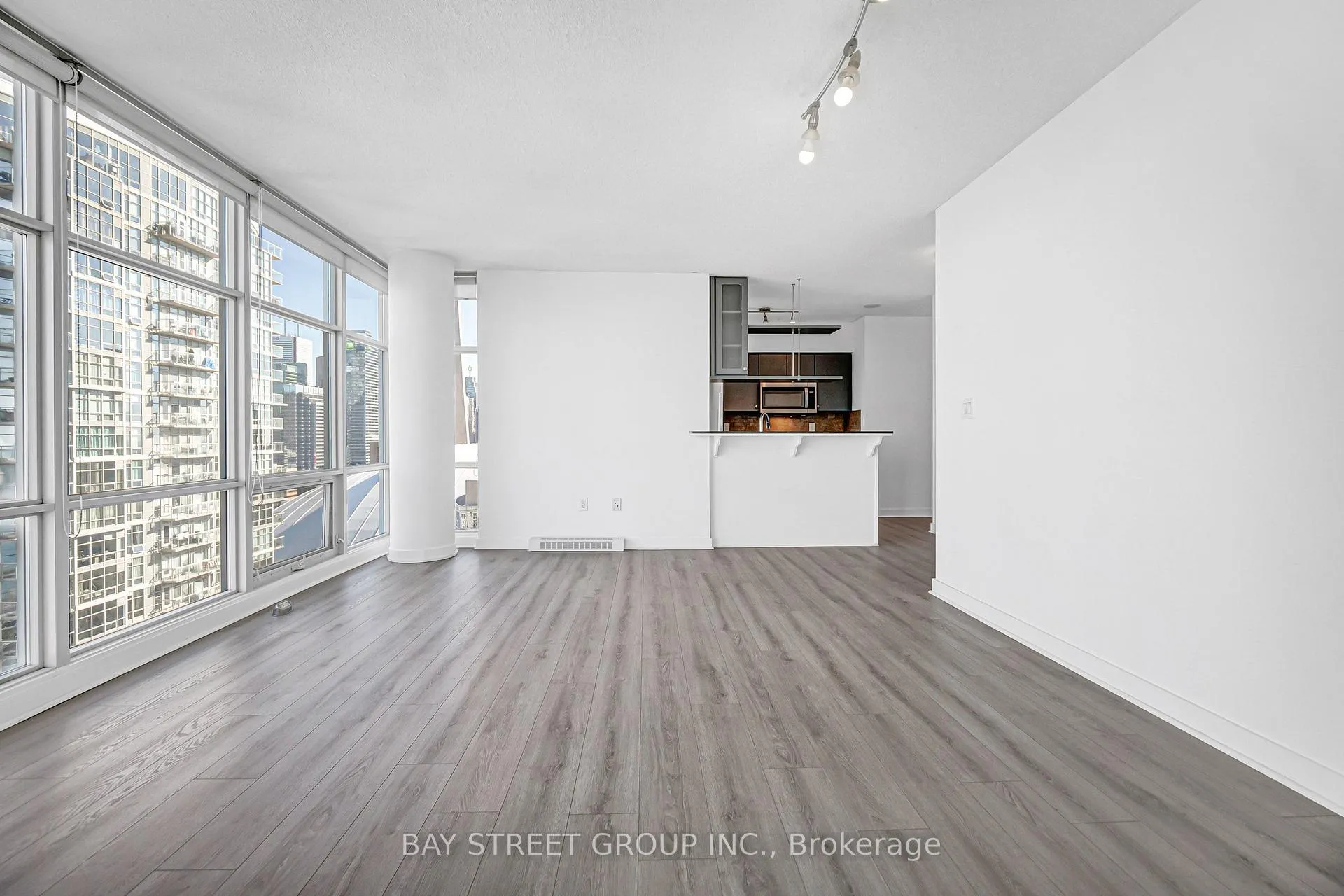 Photo 13 of Unit 3703, 35 Mariner Terrace, Toronto, Waterfront Communities — HOMEH