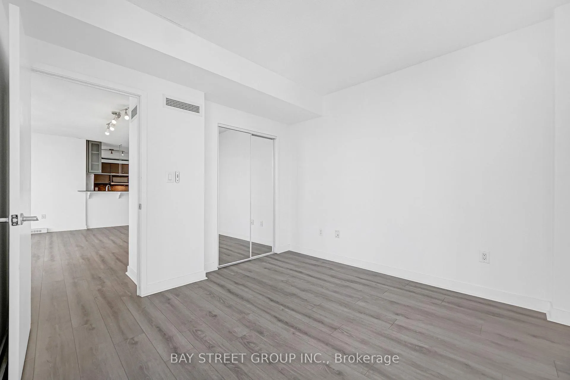 Photo 29 of Unit 3703, 35 Mariner Terrace, Toronto, Waterfront Communities — HOMEH