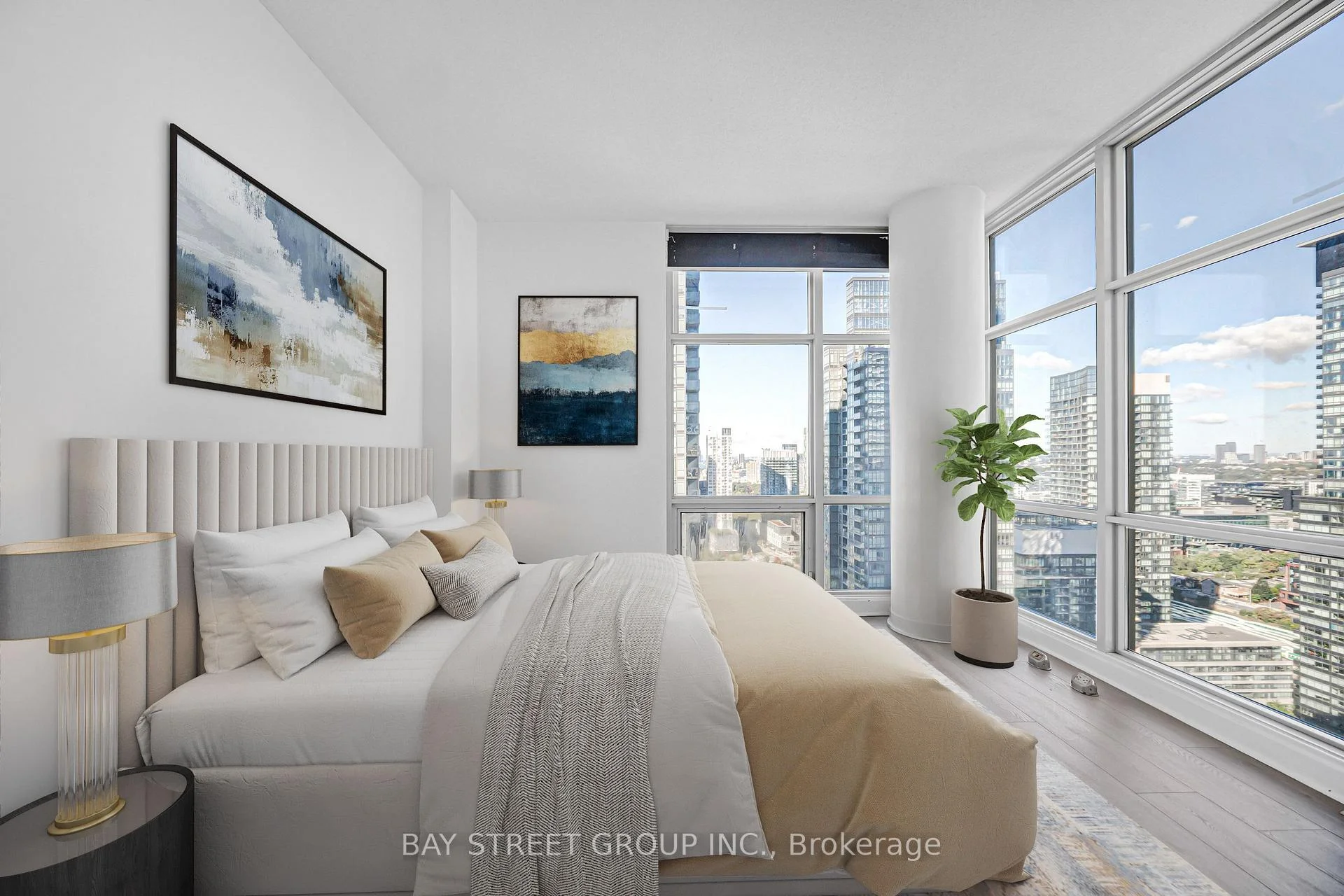 Photo 24 of Unit 3703, 35 Mariner Terrace, Toronto, Waterfront Communities — HOMEH