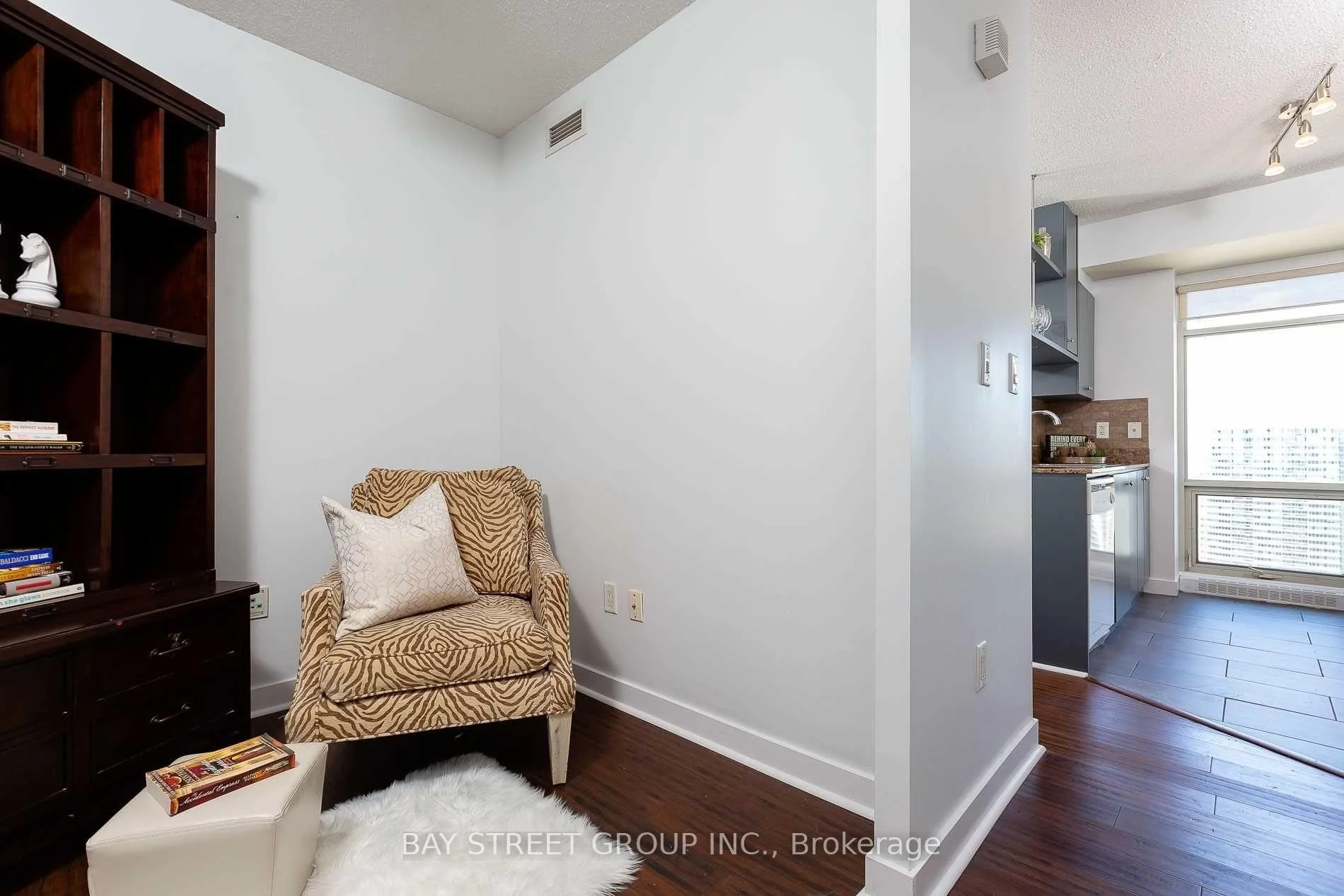 Photo 32 of Unit 3703, 35 Mariner Terrace, Toronto, Waterfront Communities — HOMEH