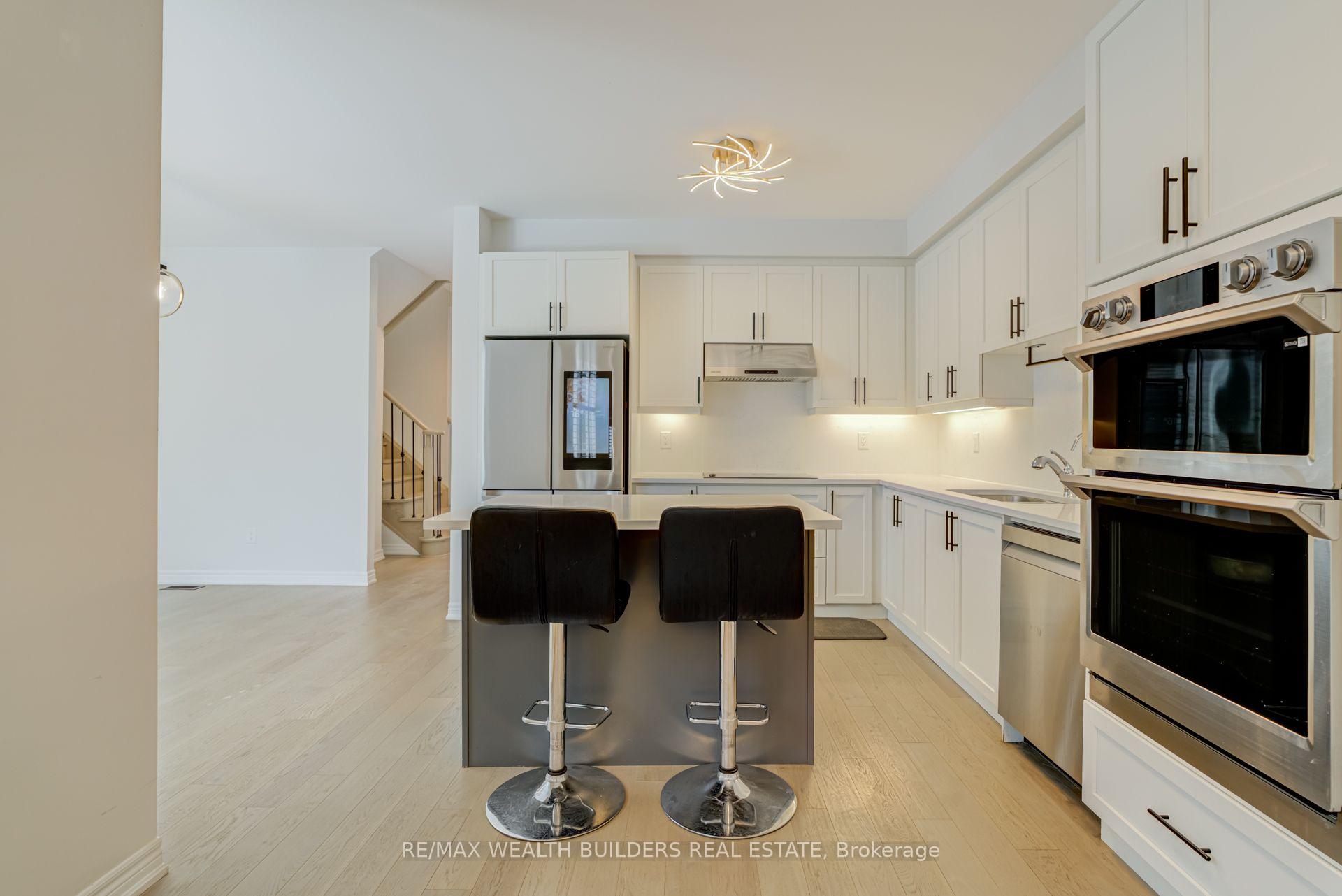 Photo 8 of 13 Waterleaf Road, Markham, Cornell — HOMEH