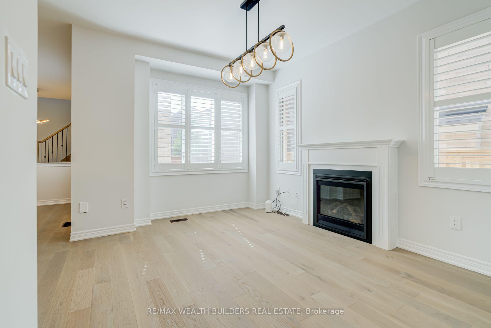 Photo 16 of 13 Waterleaf Road, Markham, Cornell — HOMEH