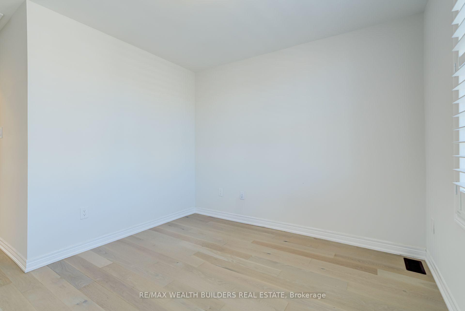 Photo 26 of 13 Waterleaf Road, Markham, Cornell — HOMEH