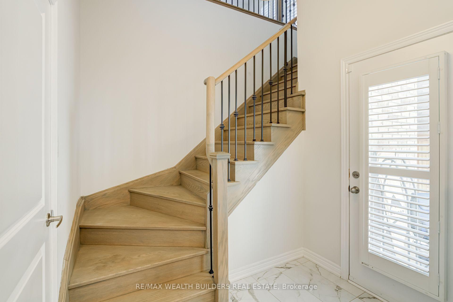 Photo 32 of 13 Waterleaf Road, Markham, Cornell — HOMEH