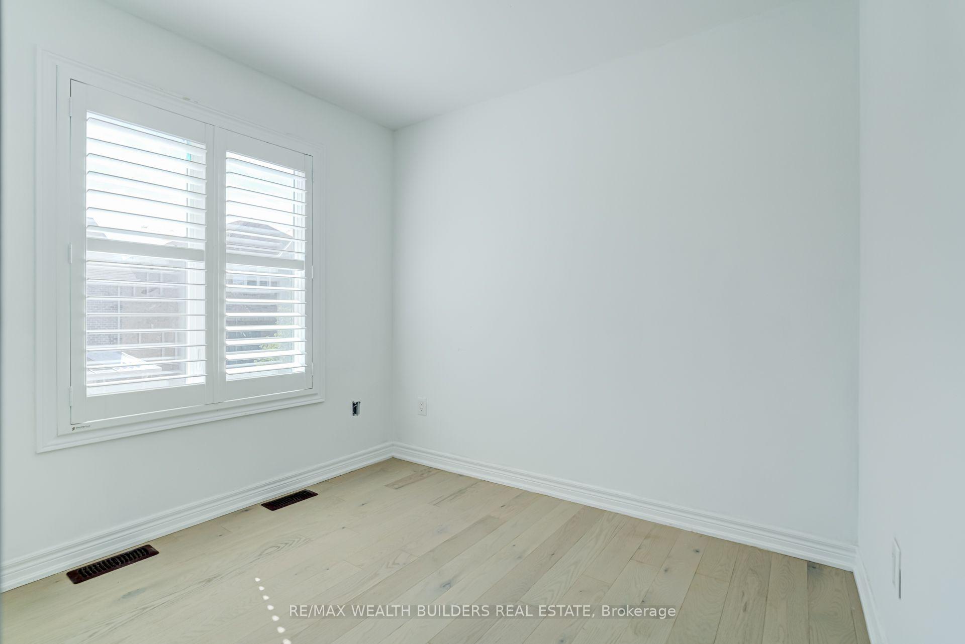 Photo 34 of 13 Waterleaf Road, Markham, Cornell — HOMEH