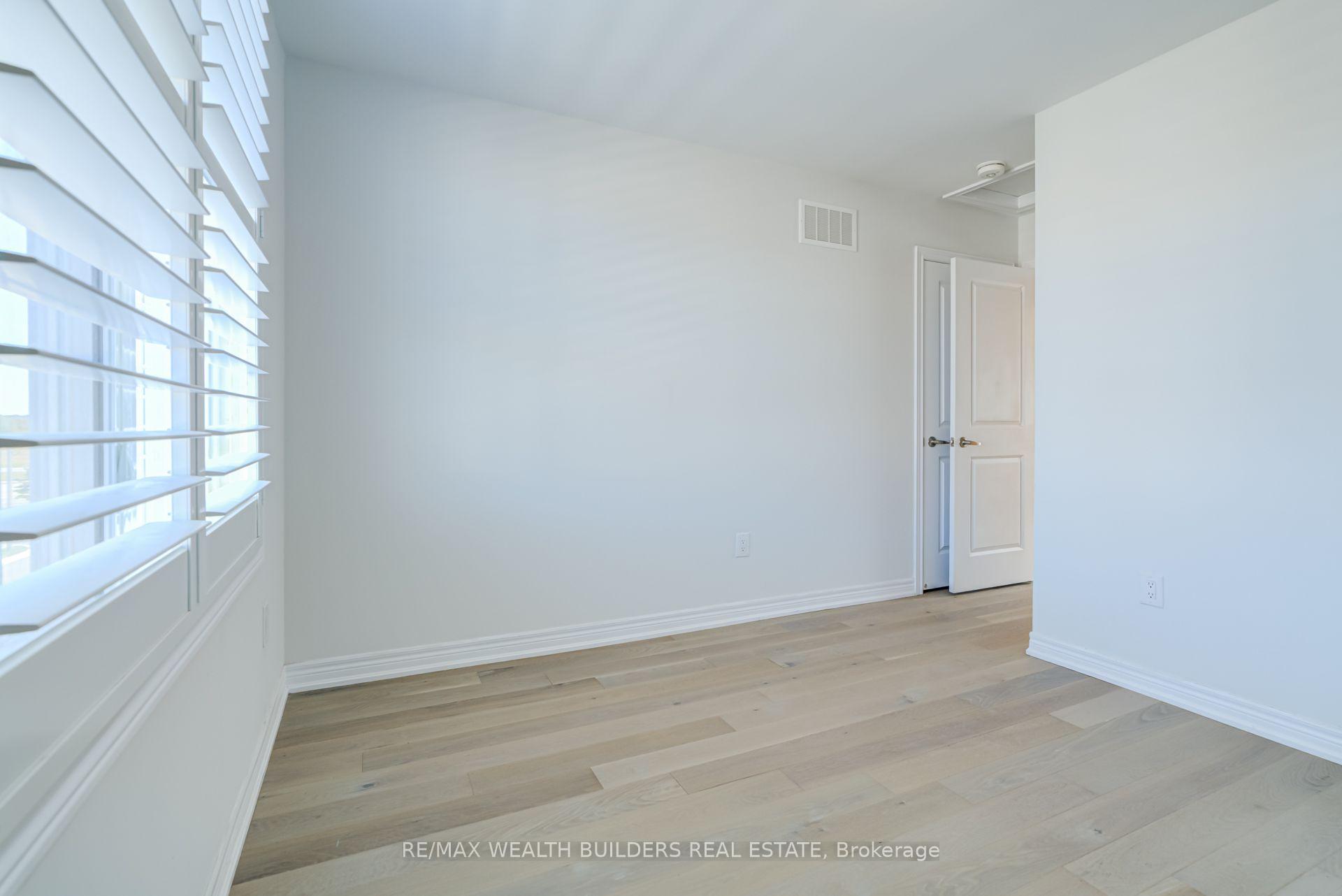 Photo 36 of 13 Waterleaf Road, Markham, Cornell — HOMEH
